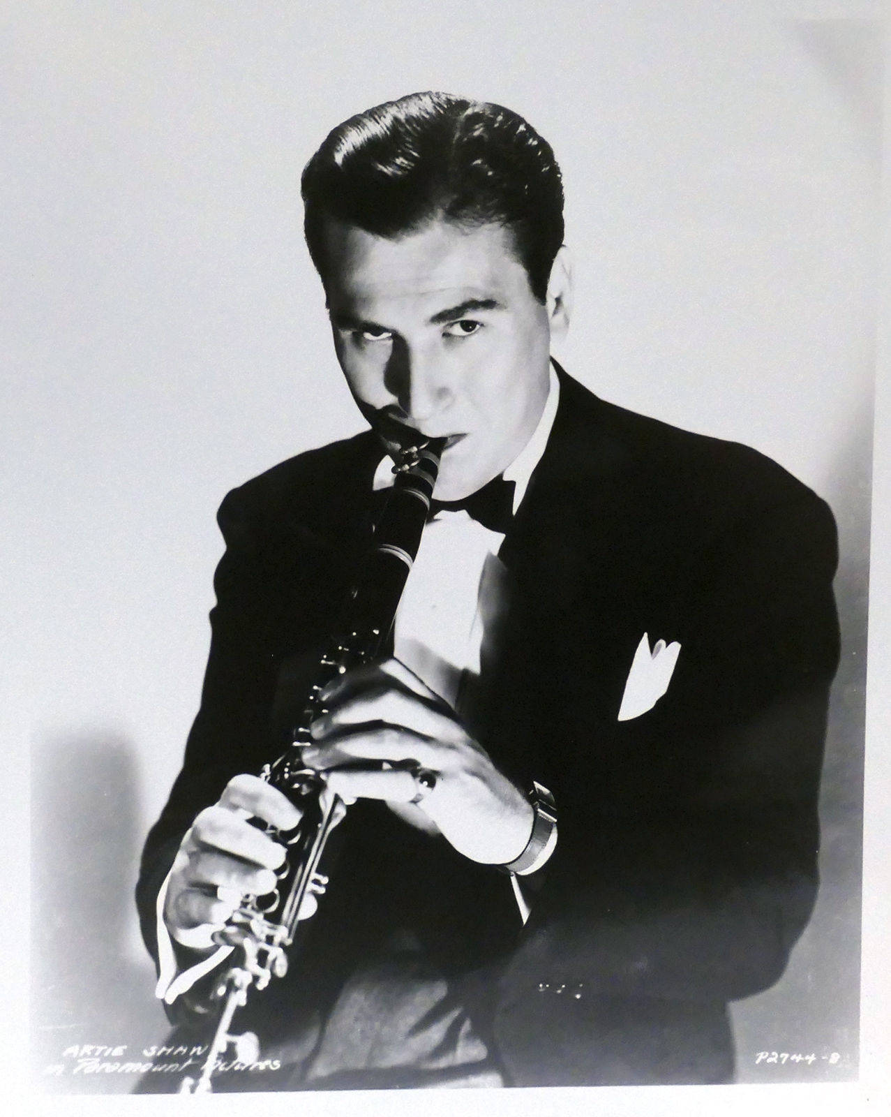 Artie Shaw Playing Clarinet Black And White Wallpaper