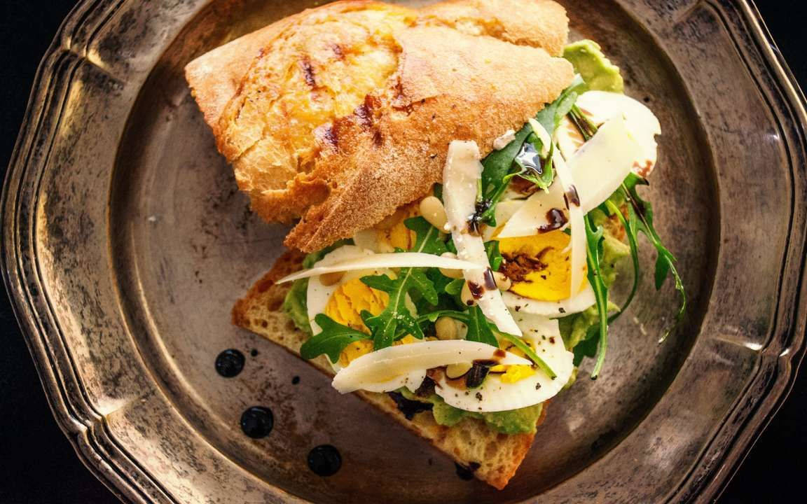 Arugula With Egg Breakfast Toast Wallpaper