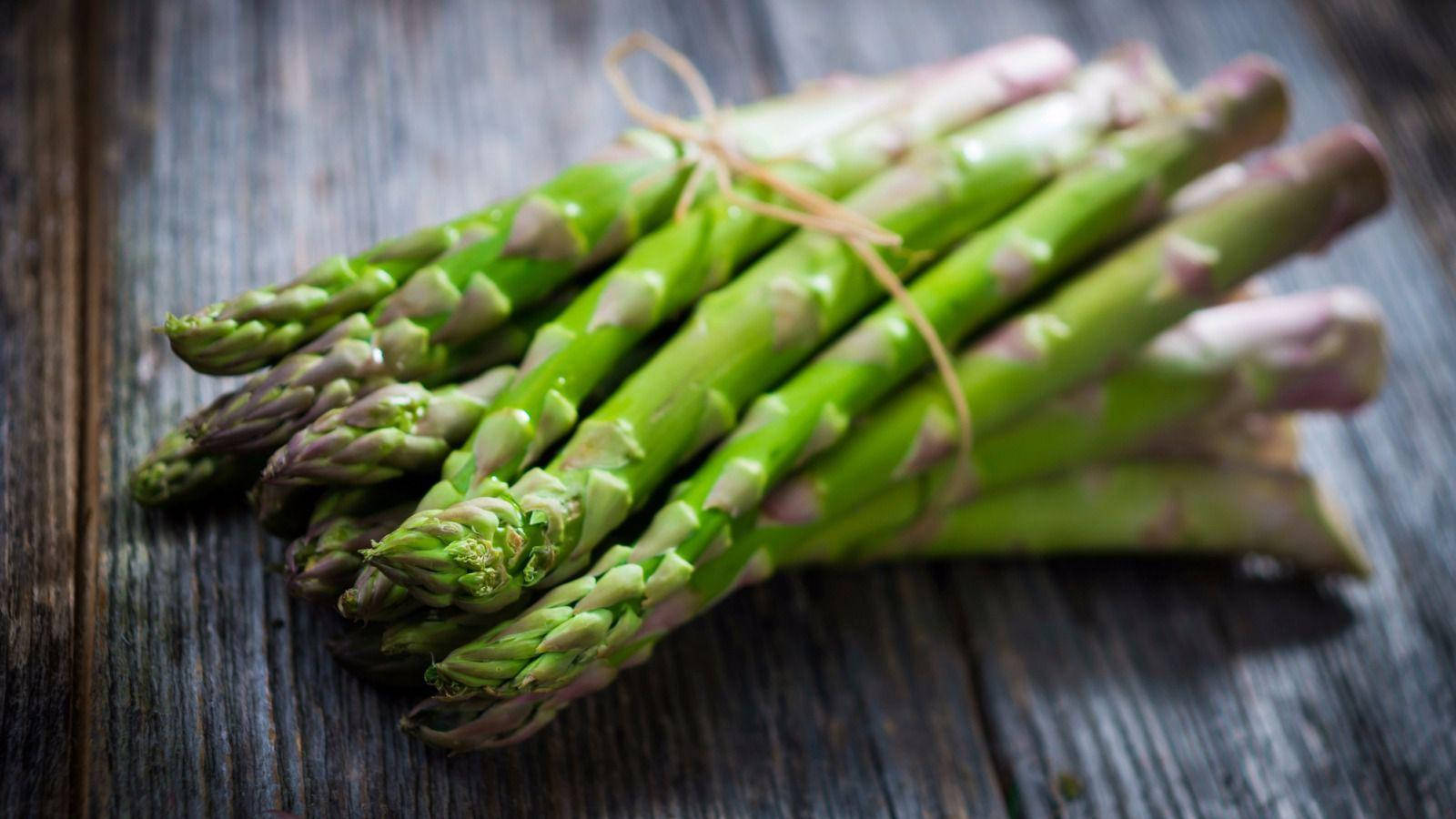 Asparagus Variety With Stout Stems Wallpaper