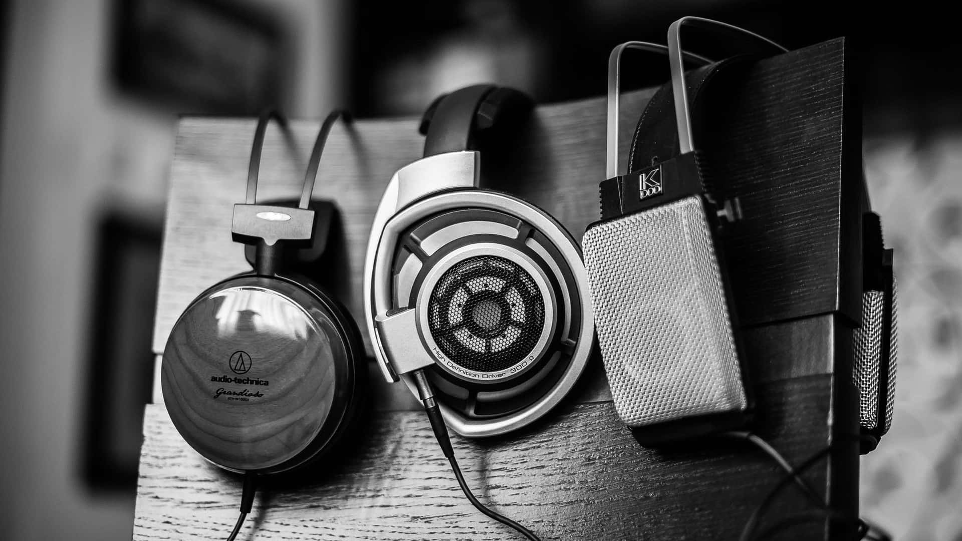 Assorted Headphones Black And White Wallpaper