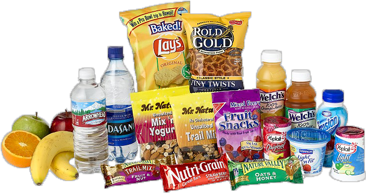 Uma variedade de salgadinhos, incluindo batatas fritas, pretzels, mix de trilha, snacks de frutas, barras de granola, iogurte, água engarrafada e frutas frescas.