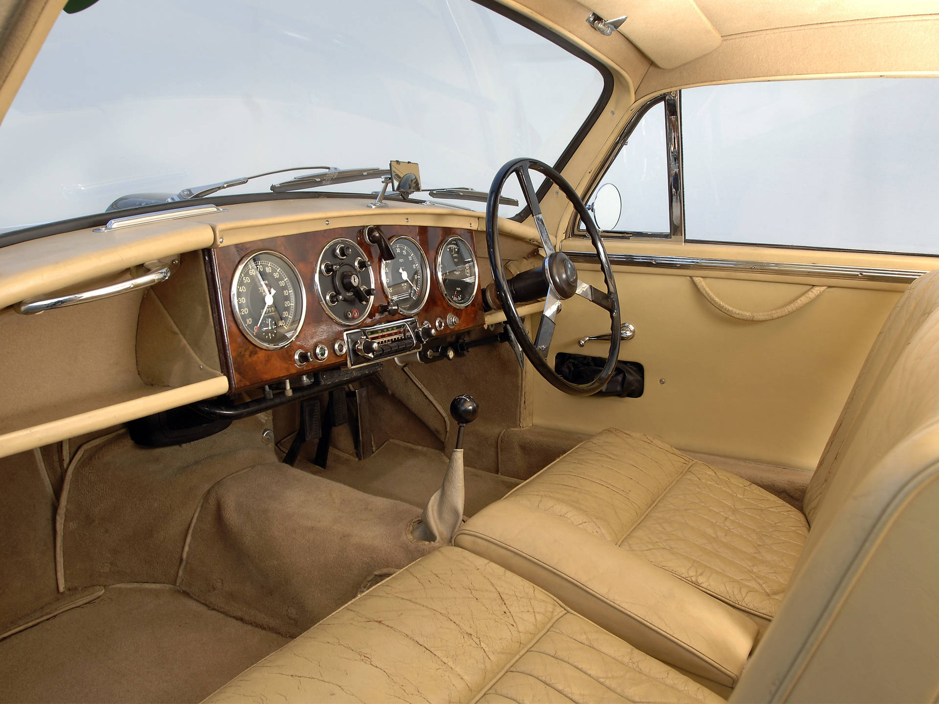 Aston Martin 1950 Beige Interior