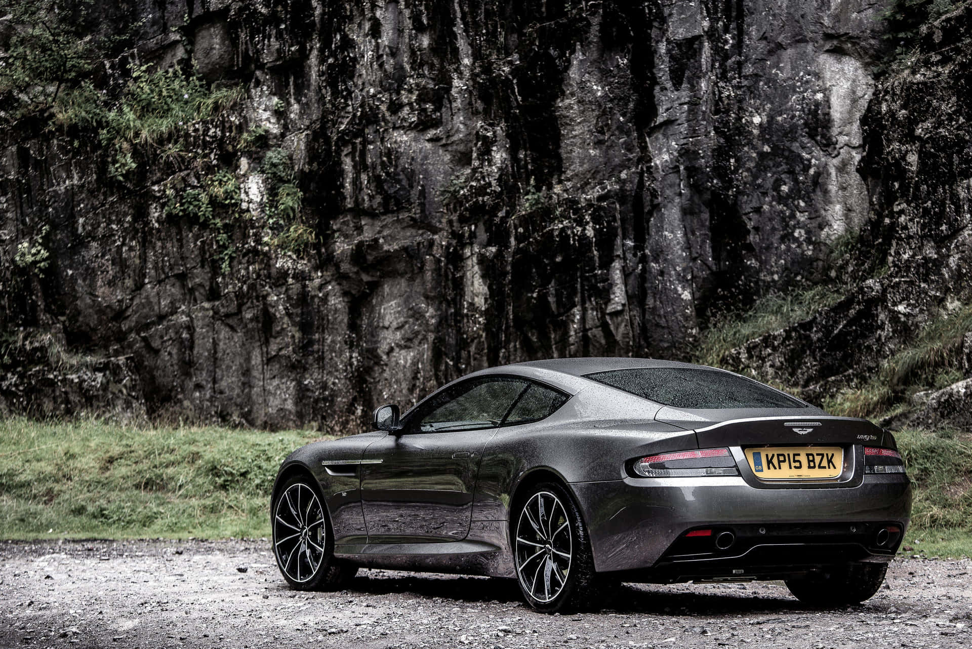 Stunning Aston Martin DB9 in Motion Wallpaper