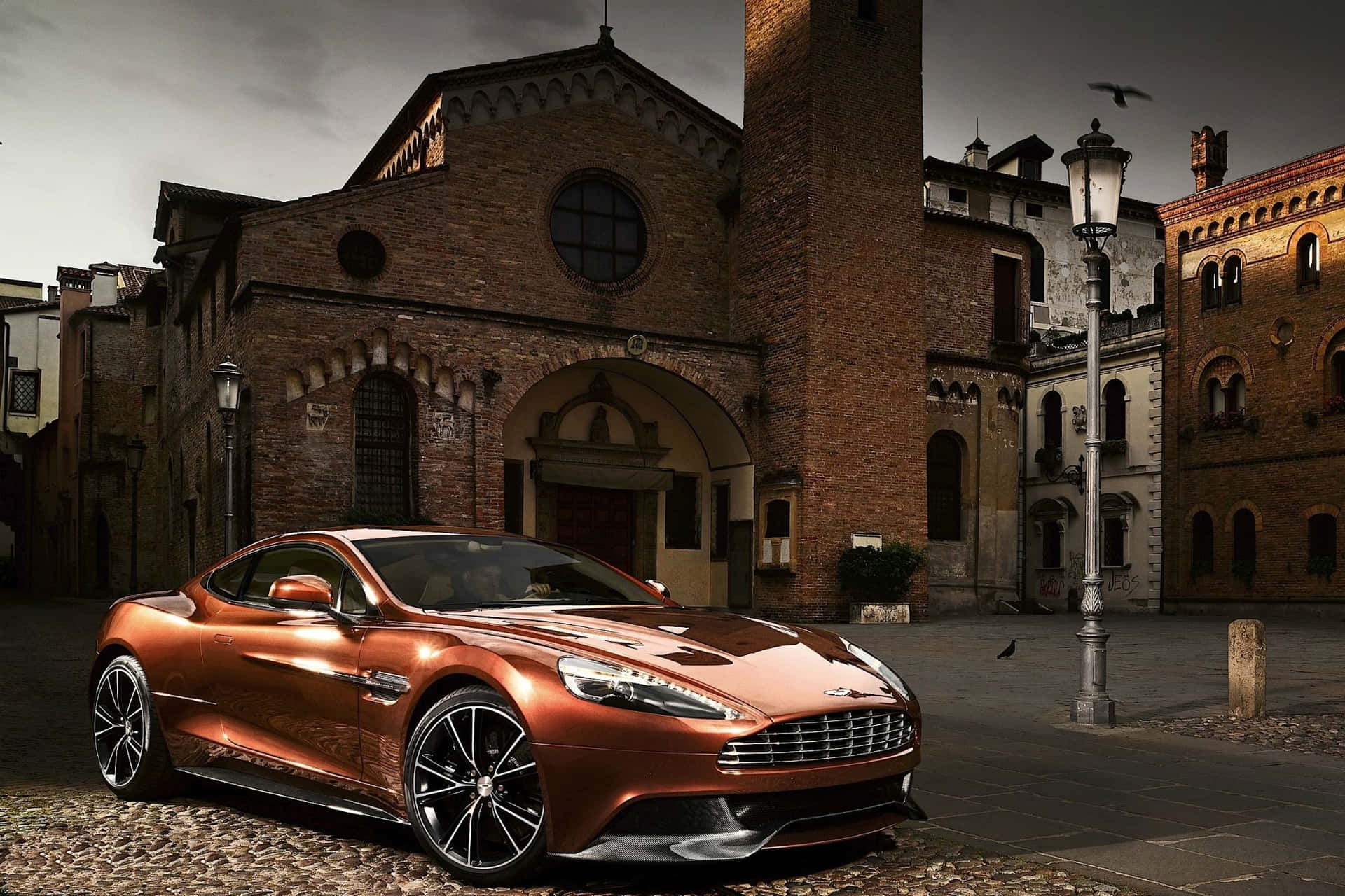 Sleeky Lujoso Aston Martin Rapide S Fondo de pantalla
