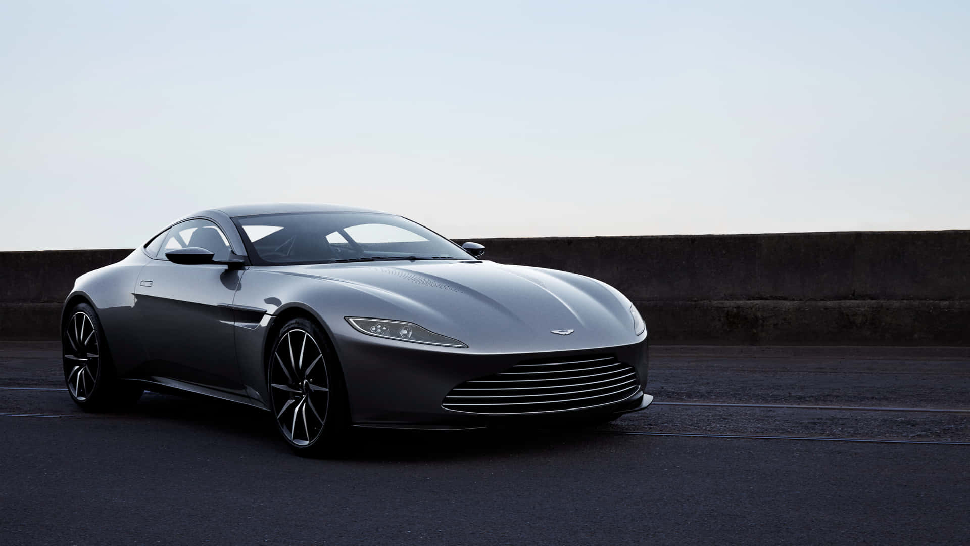 Aston Martin Vantage - Exquisite Performance and Luxury Wallpaper