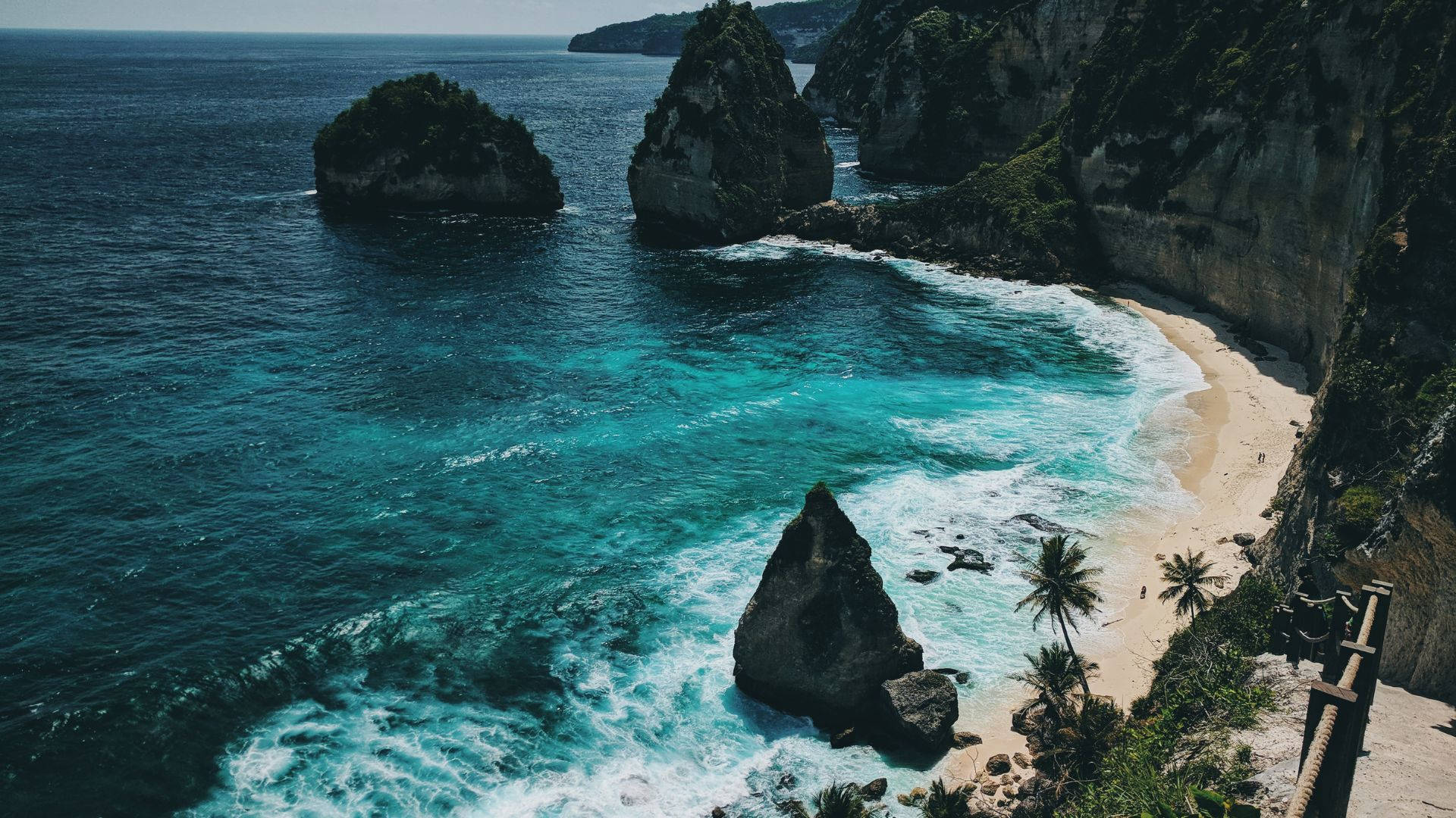 Impresionanteplaya Azul En Bali, Indonesia Fondo de pantalla