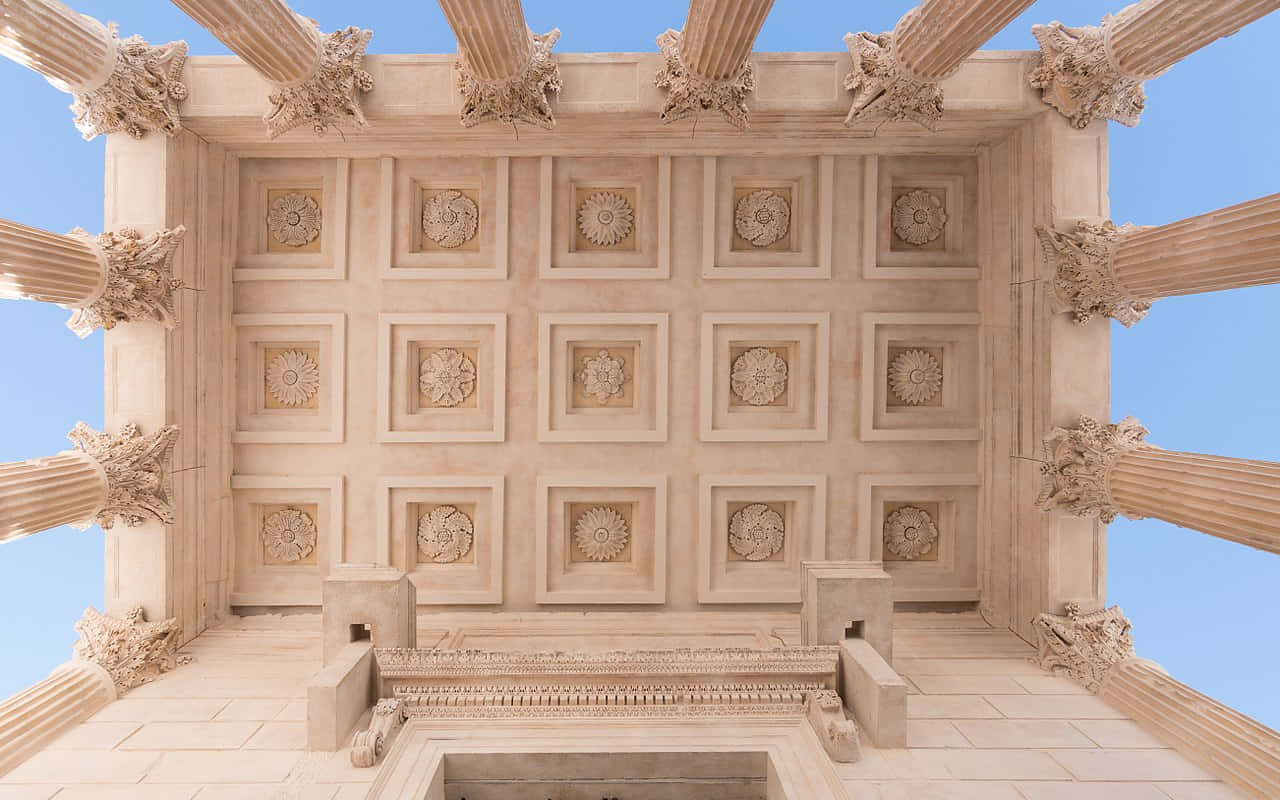 Astonishing Maison Carrée Ceiling From Below Wallpaper