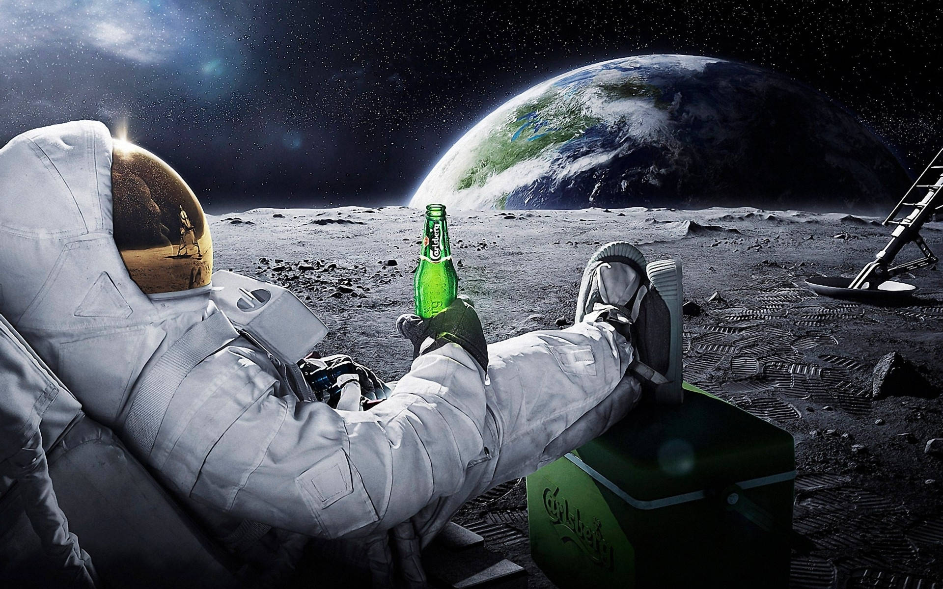 Astronaut Drinking Products Carlsberg In Space Wallpaper