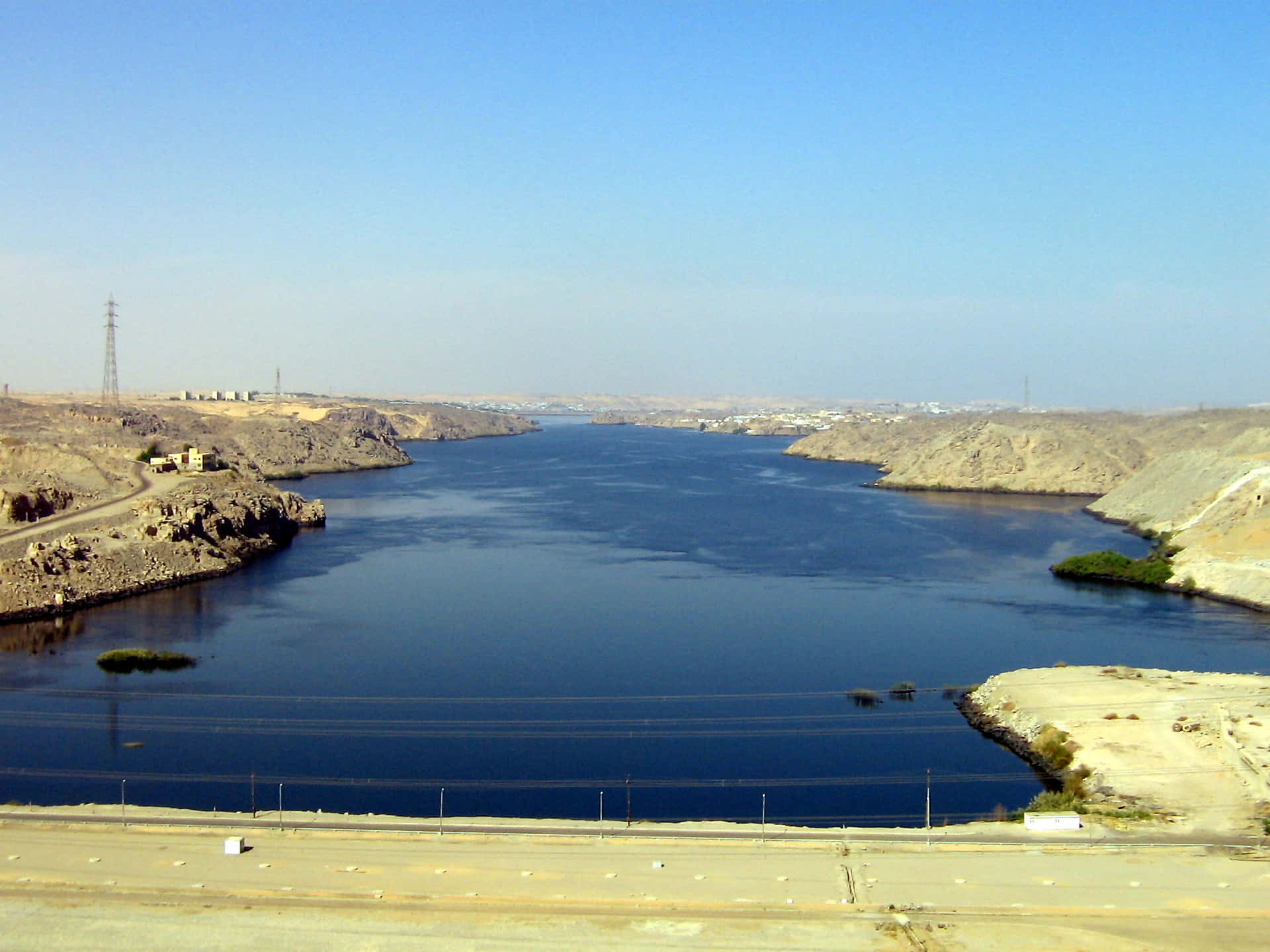 Aswanhigh Dam Djup Flod Wallpaper