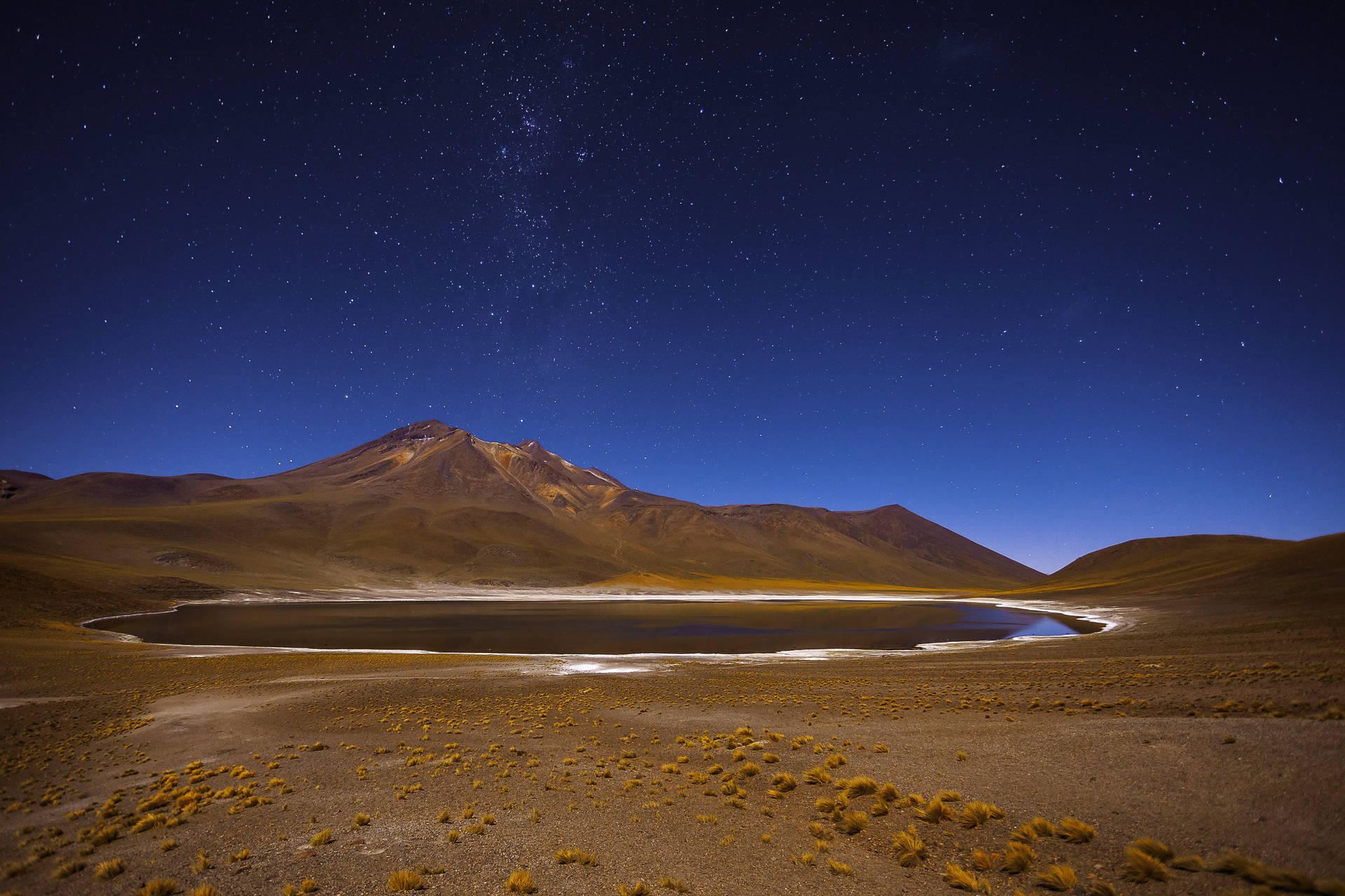 Atacama Desert Star Gazing Site In Chile Wallpaper
