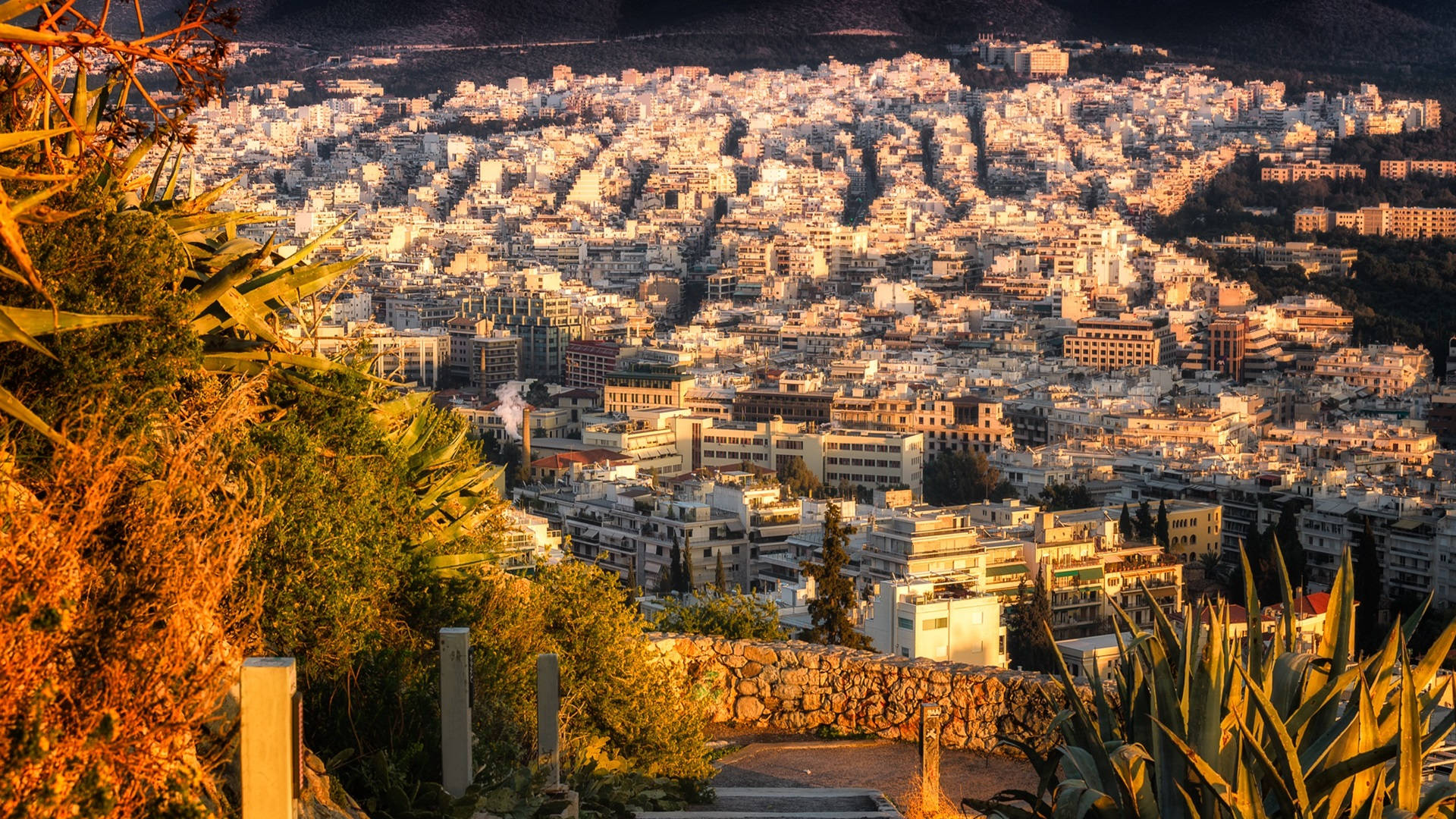 Εμφάνιση των μικρών οικιών της Αθήνας της Ελλάδας για το δωμάτιο της ταπετσαρίας. Wallpaper