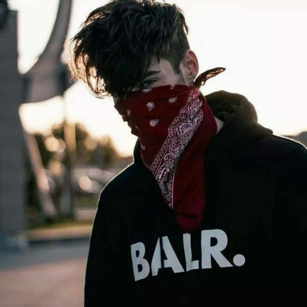 A Man Wearing A Bandana With The Word Balr On It