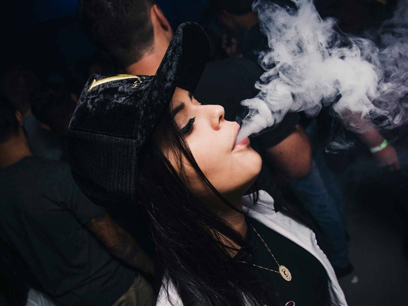 Attitude Girl Exhaling Smoke Background