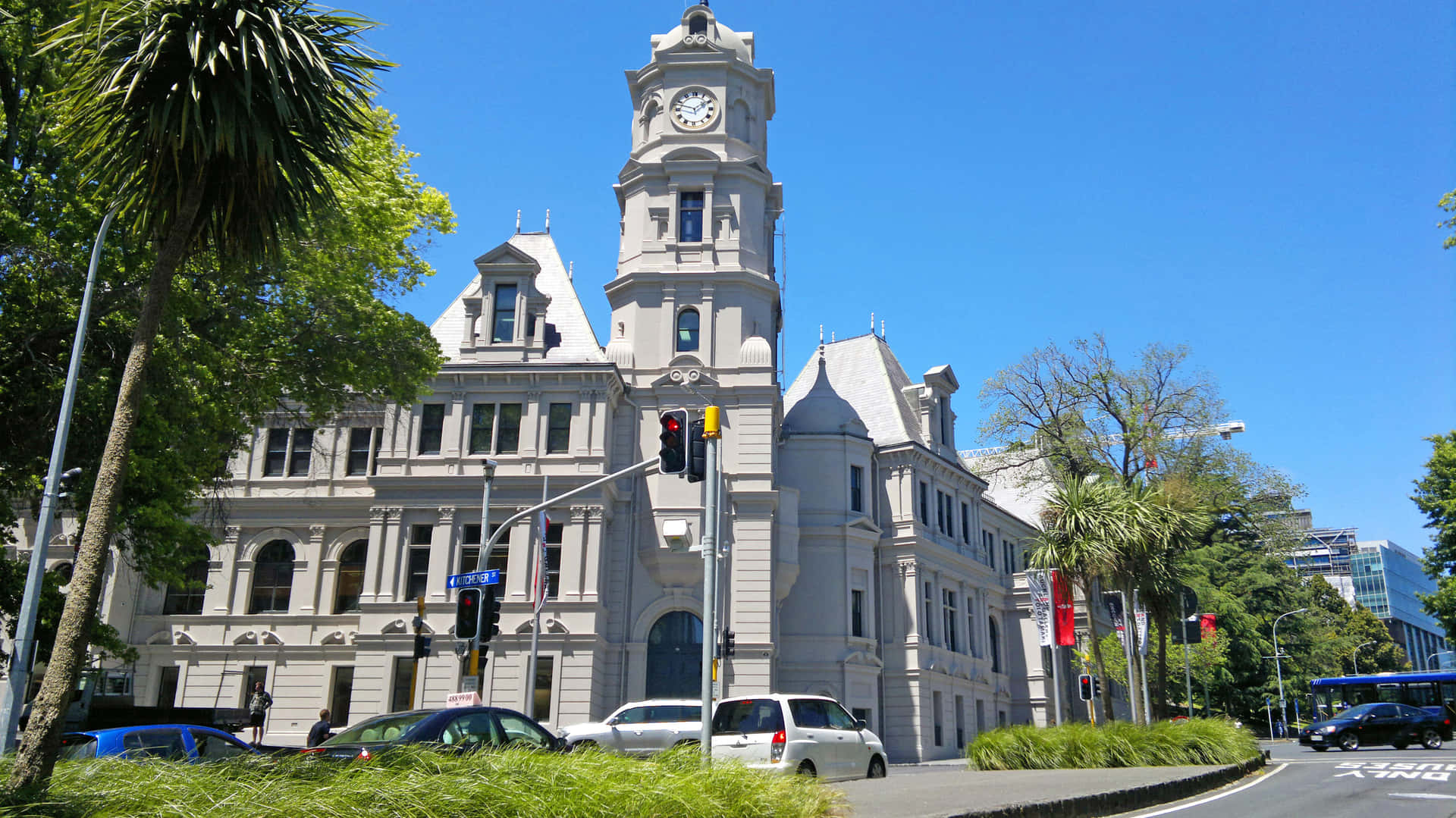 Auckland Art Gallery Exterior Daytime Wallpaper