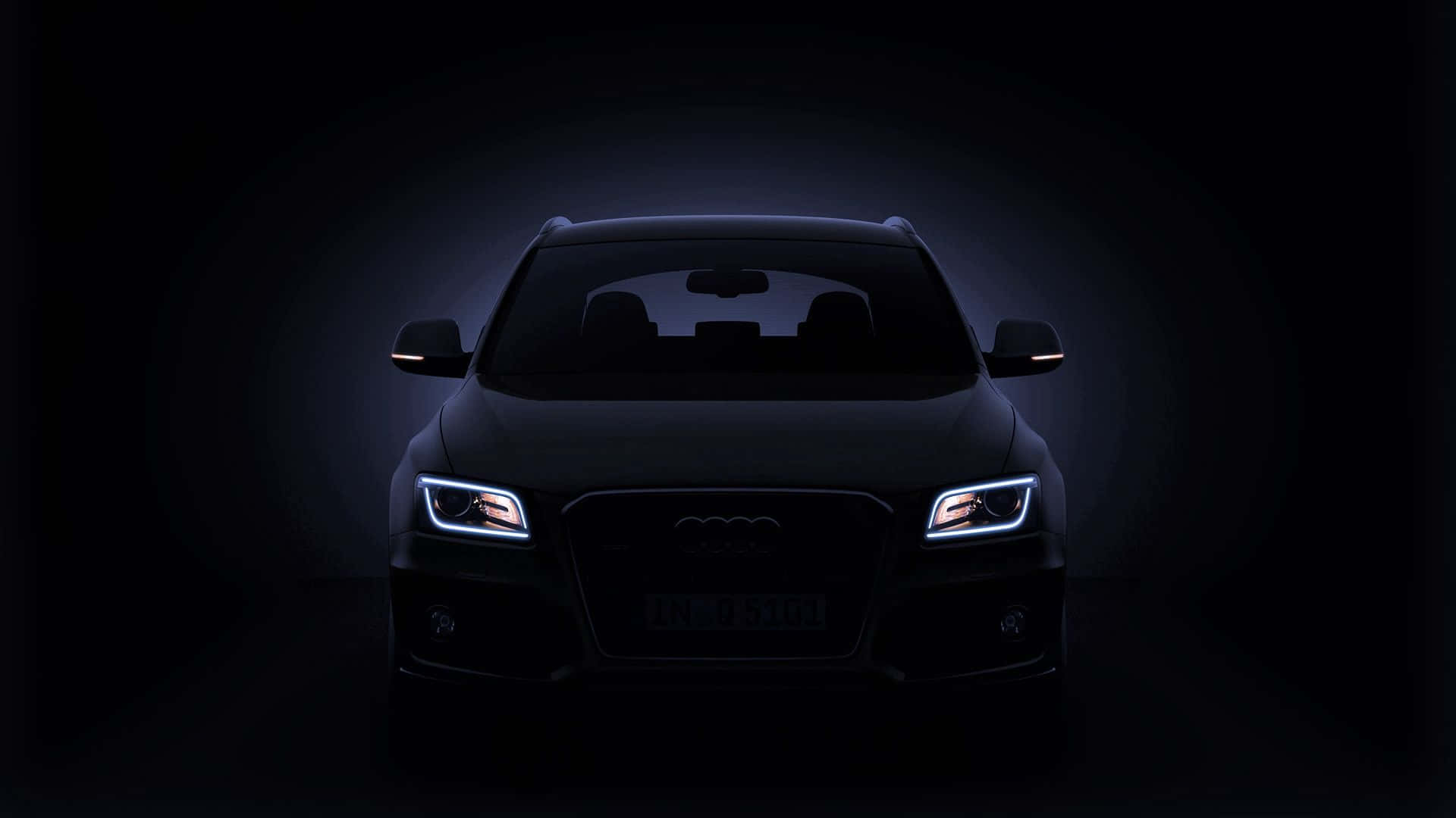 Stunning Audi Q5 in motion Wallpaper