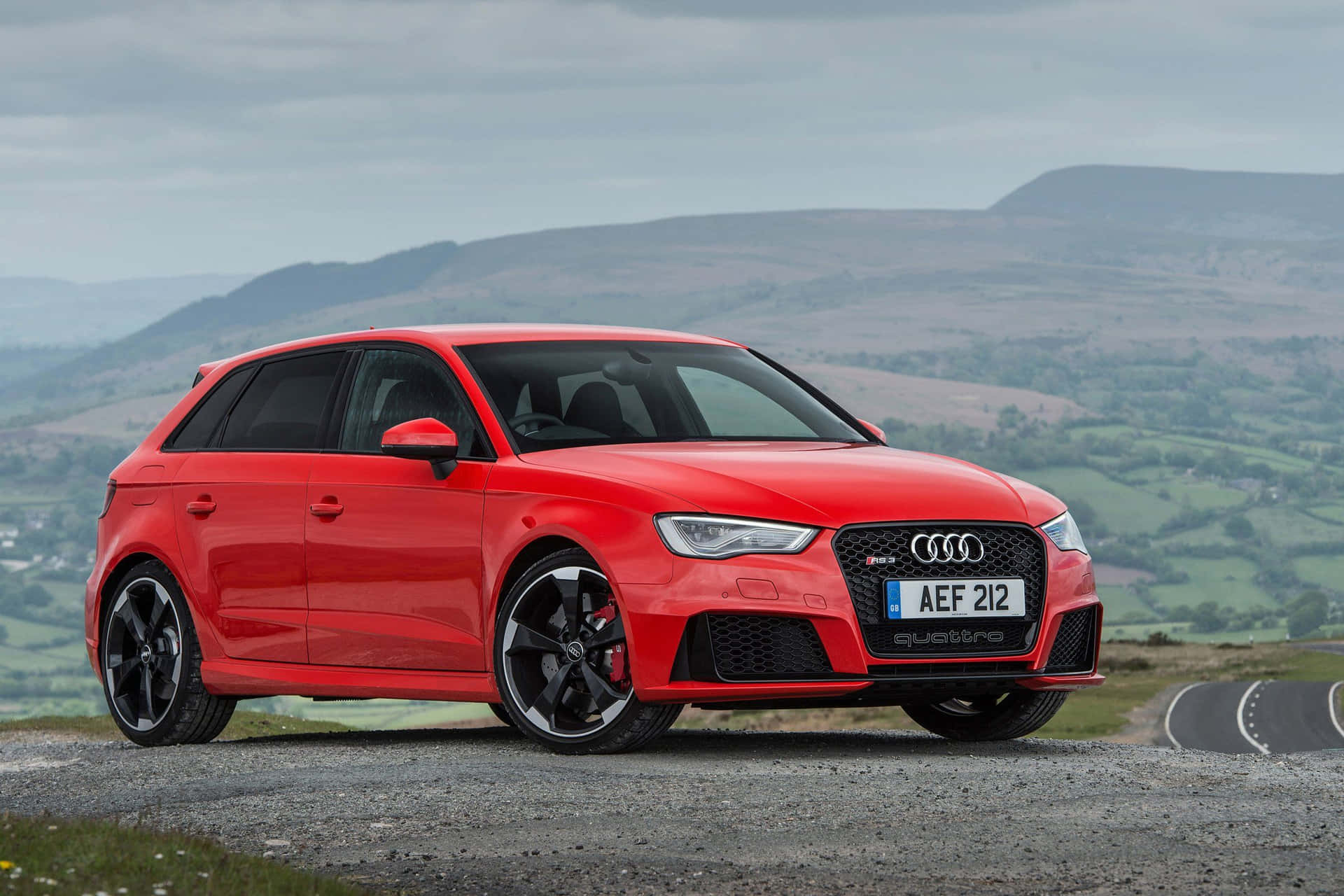 Audi Rs3 Sportback In Beweging Achtergrond