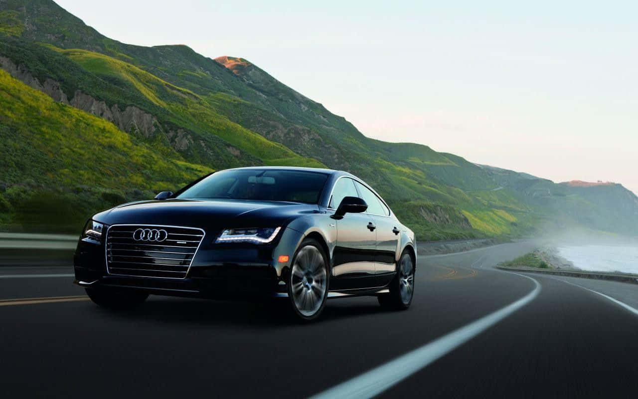 Audis7 Elegante Y Poderoso En Movimiento Fondo de pantalla