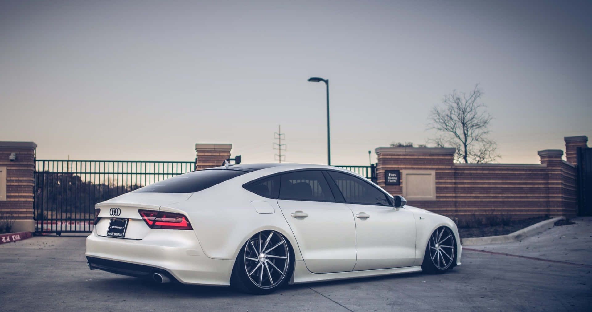 Sleek and Stylish Audi S7 in Motion Wallpaper