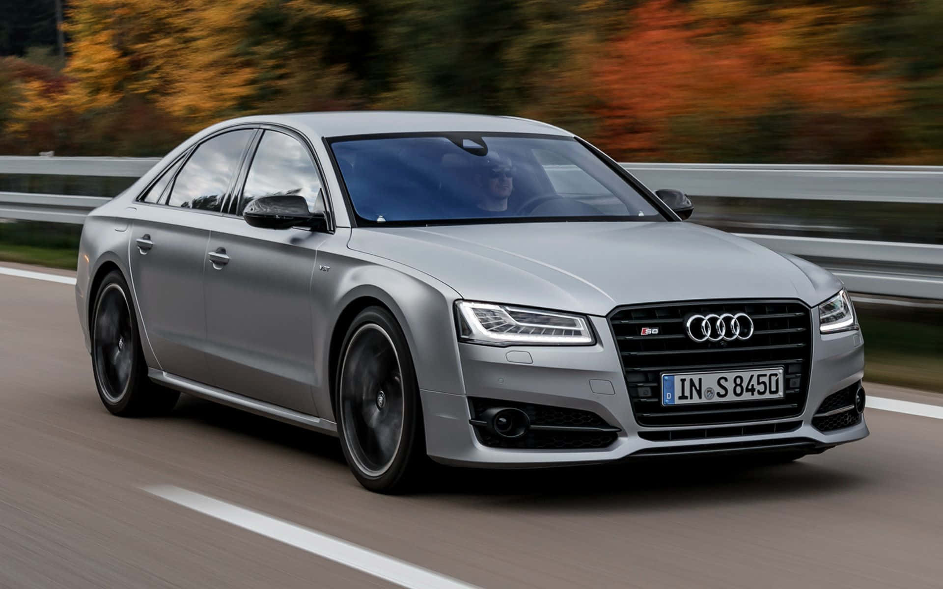 The luxurious and powerful Audi S8 in motion Wallpaper