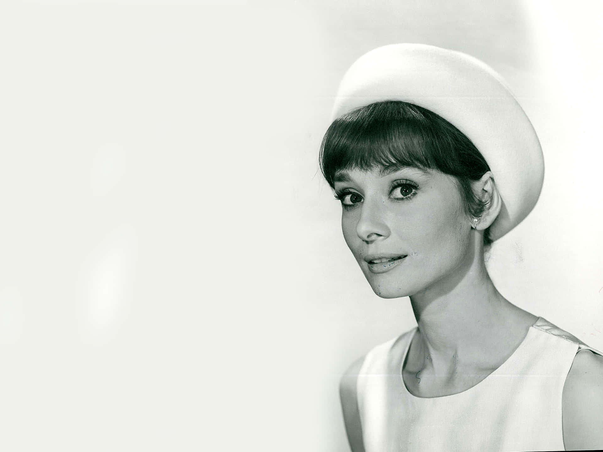 Dentidløse Skønhed Af Audrey Hepburn.