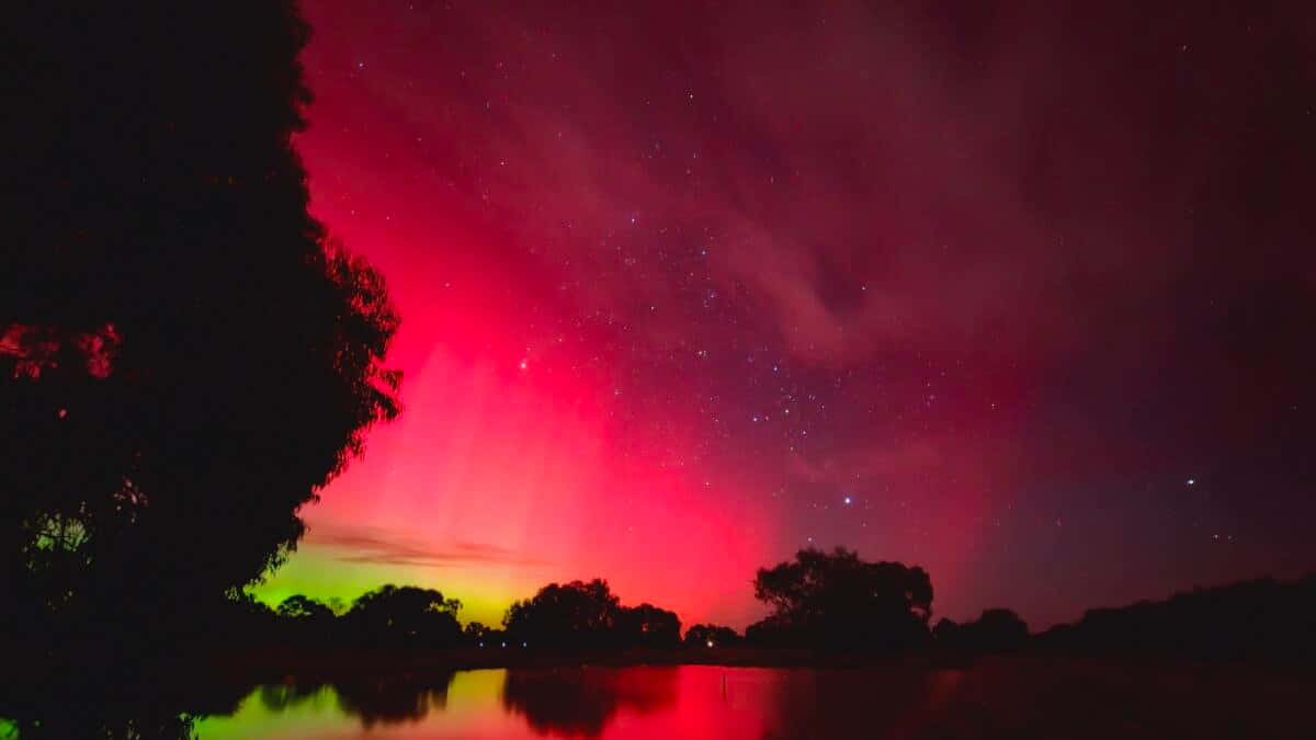 Aurora Australis Boven Water Achtergrond