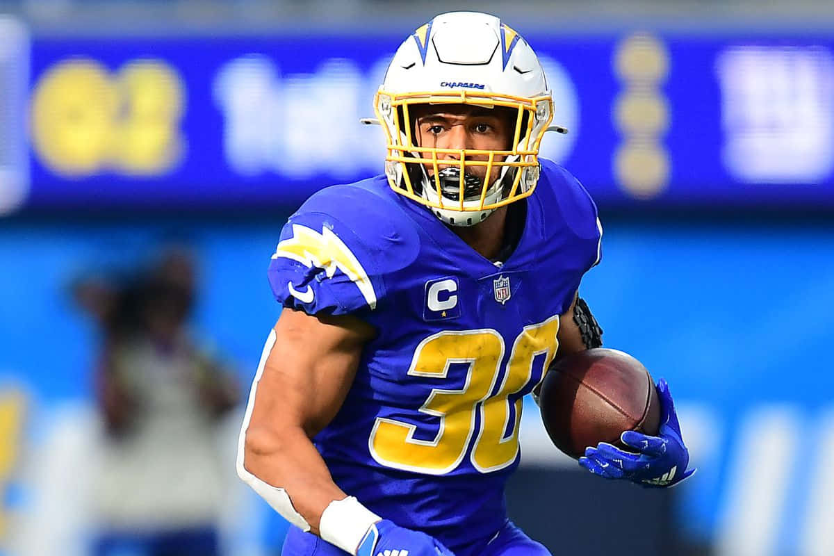 The RealLife Diet of the LA Chargers Austin Ekeler Whos Streaming His  Workouts Like a Gamer  GQ