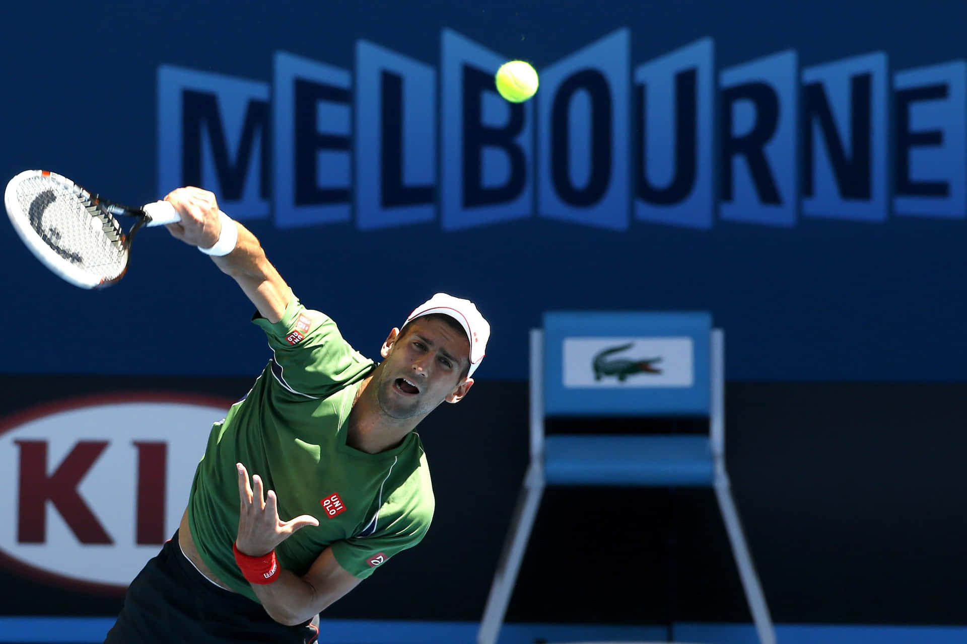 Tennis stars battle it out at the 2021 Australian Open