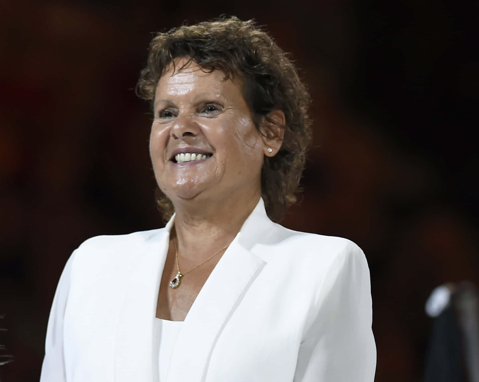 Australian Tennis Player Evonne Goolagong Cawley Smiling Wallpaper