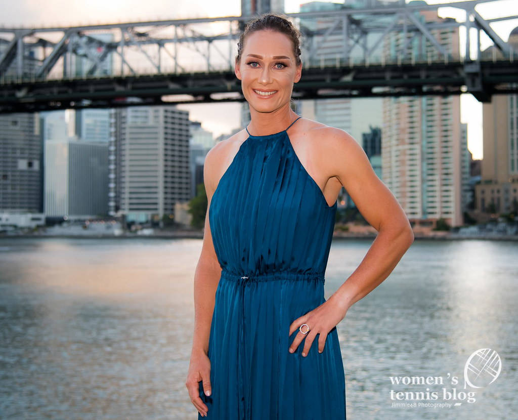 Sesiónde Fotos Glam Slam De La Tenista Australiana Samantha Stosur Fondo de pantalla