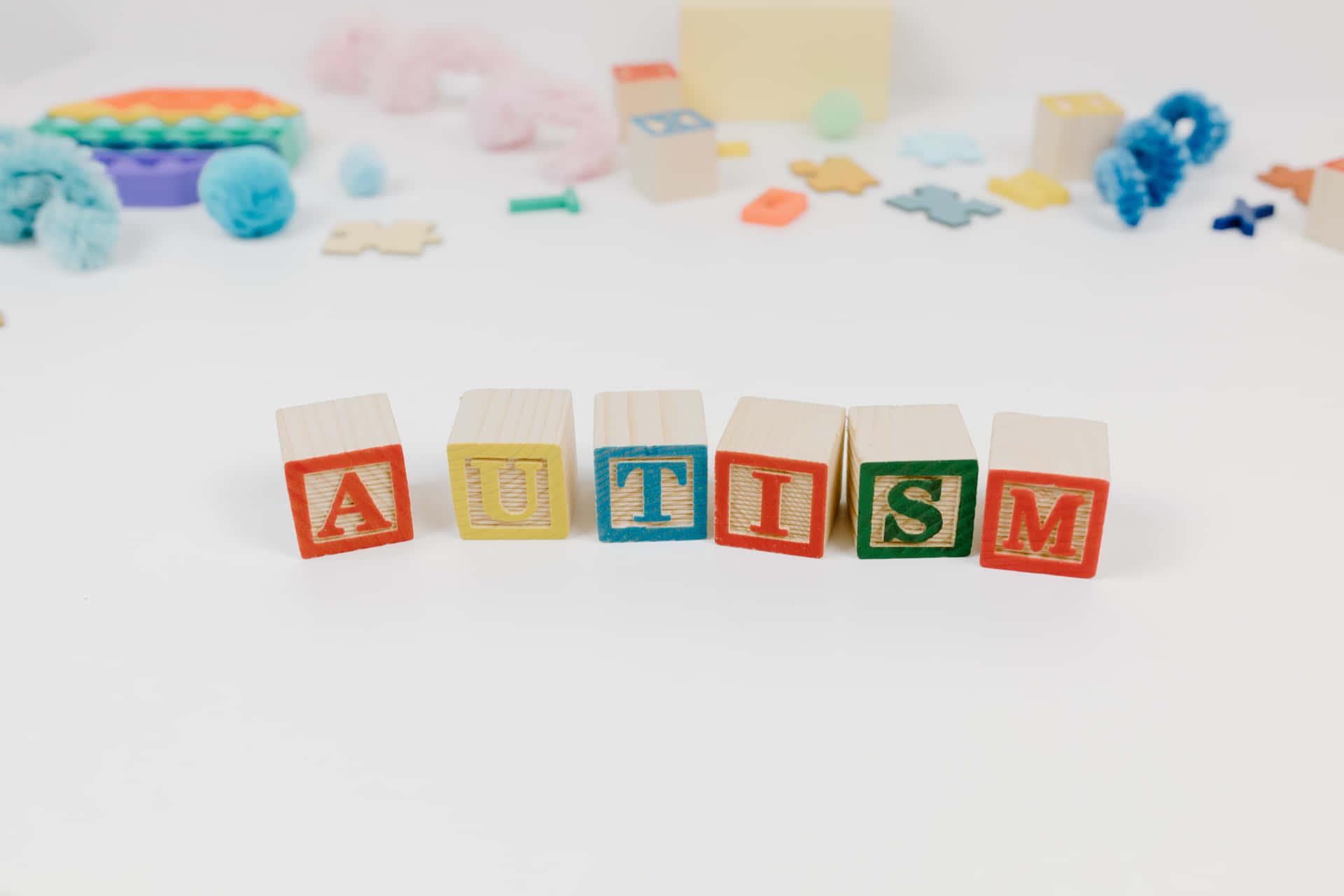 Autismmedvetenheten Träkloss Med Ordet Autism