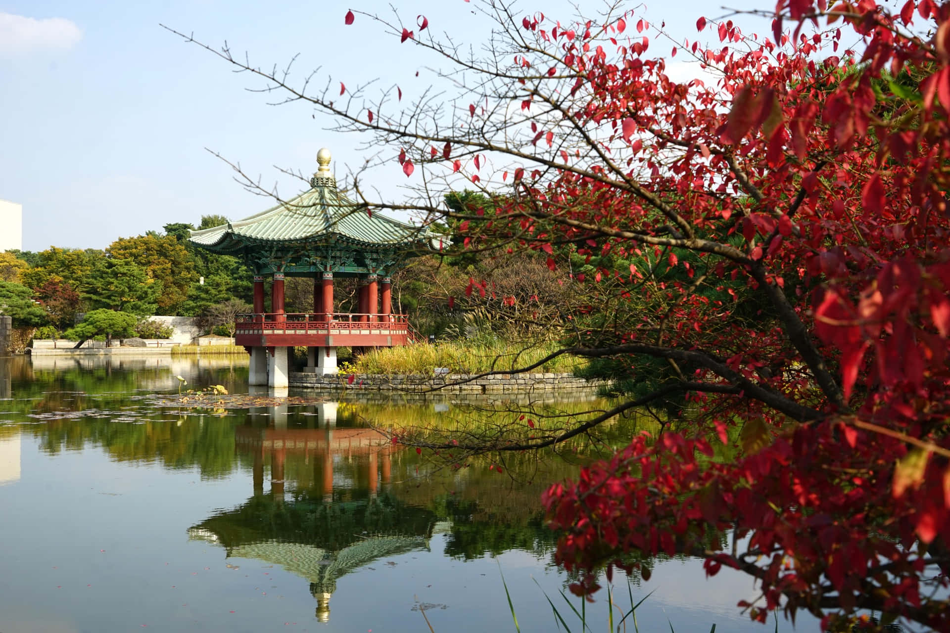 Autumn Pavilion Reflection National Museumof Korea Wallpaper