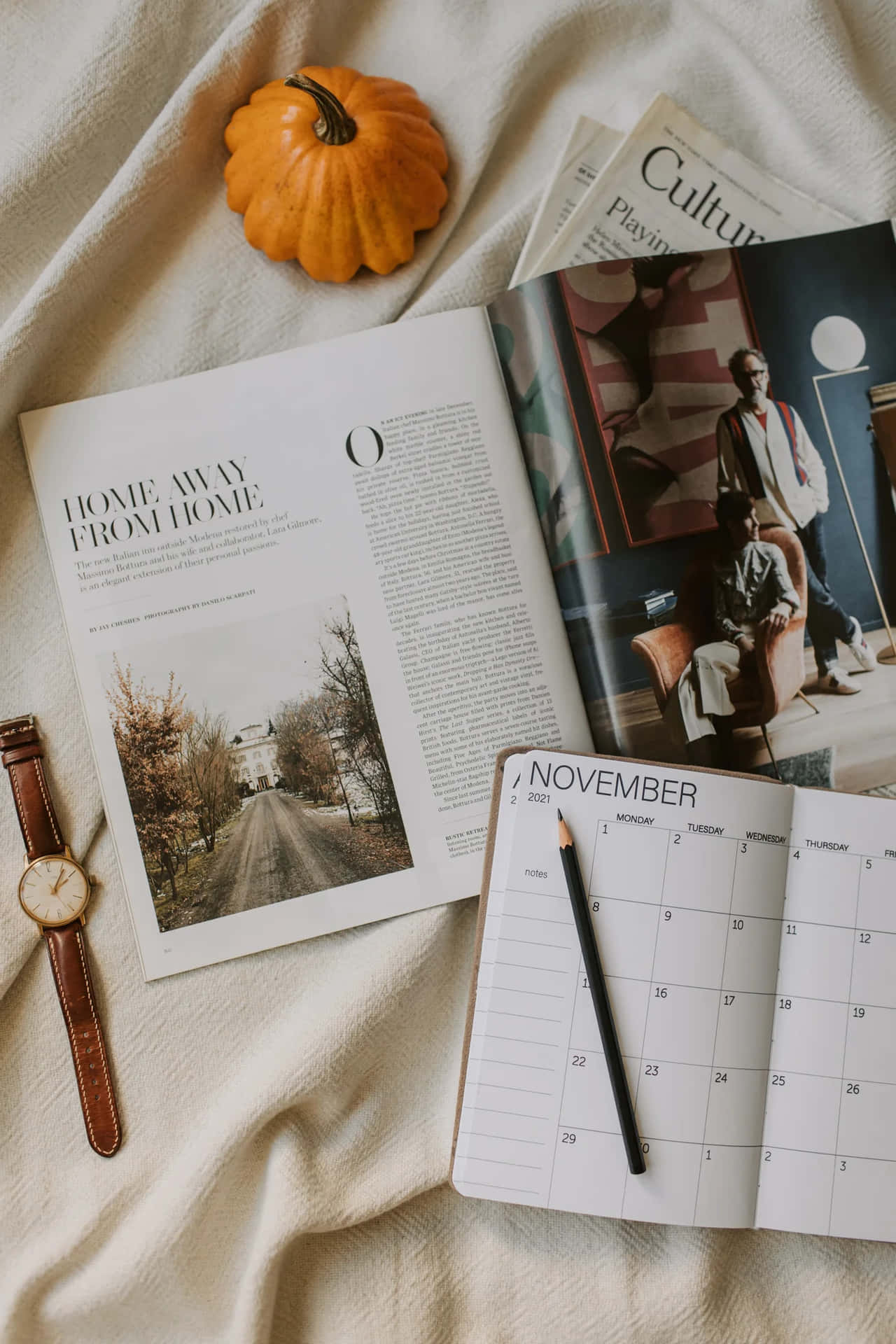 Autumn Styled Desk Flatlay Wallpaper