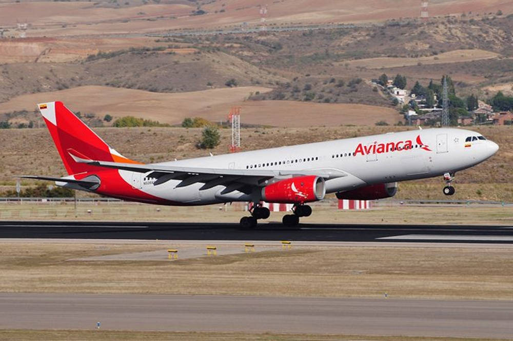 Avianca Airline Airbus A330 Aircraft During Take Off Wallpaper