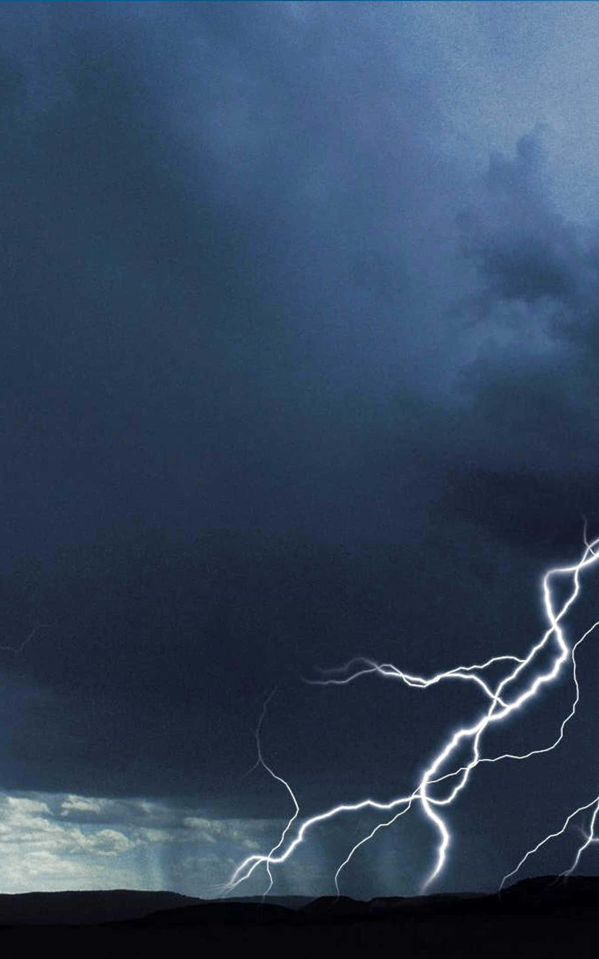 Awe-inspiring Thunderstorm Lit Up The Night Sky