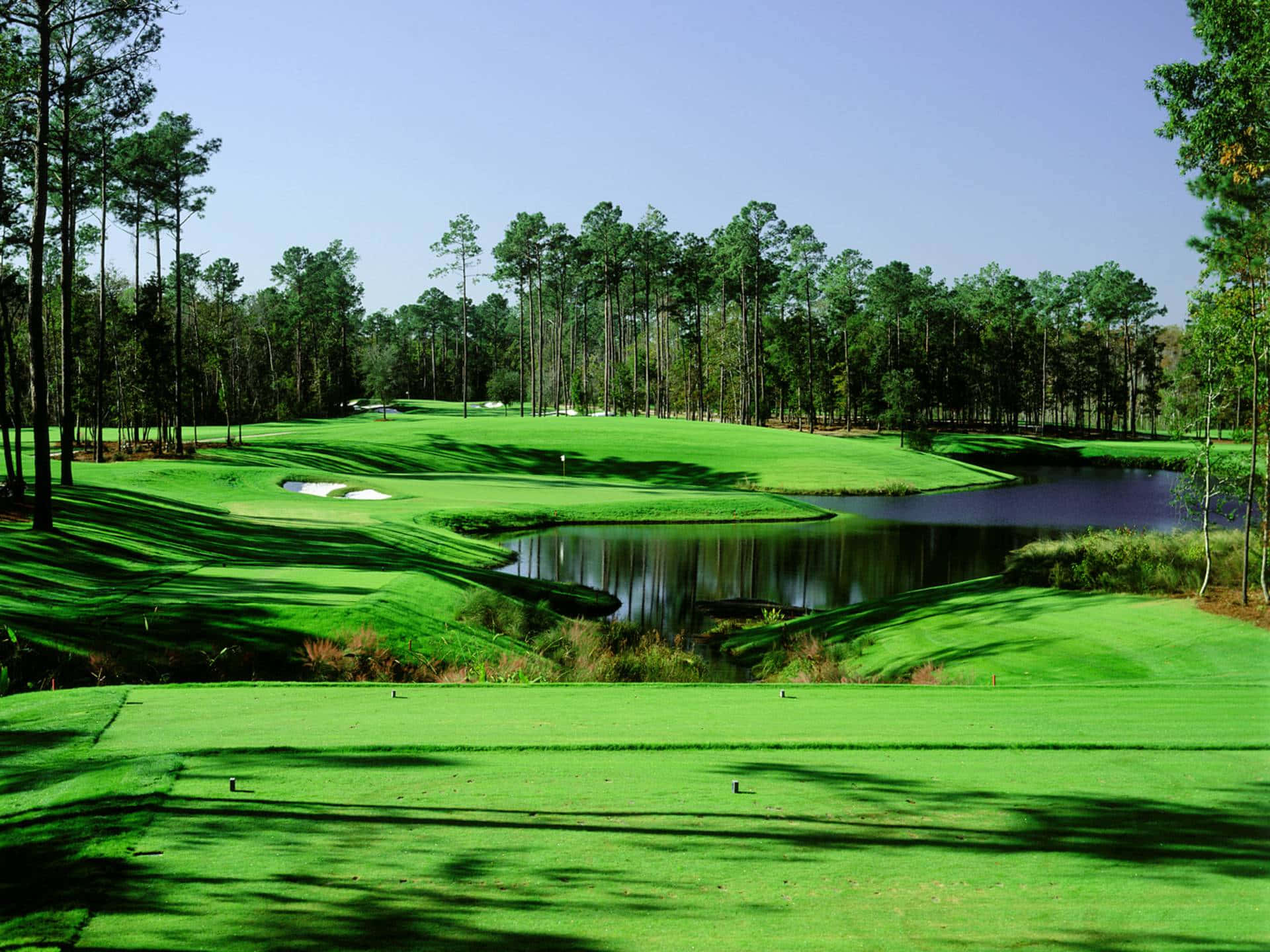 Spielensie Eine Runde Golf Mit Atemberaubenden Aussichten Wallpaper