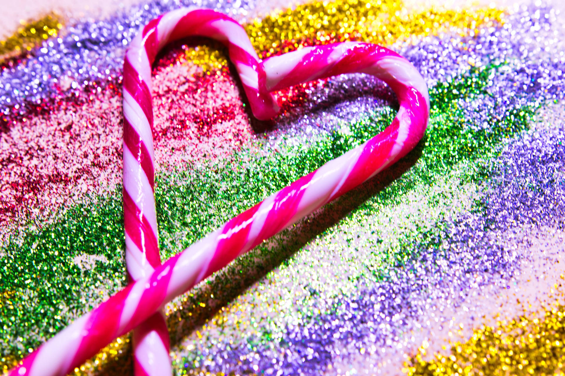Awesome Heart Shaped Candy Cane Wallpaper
