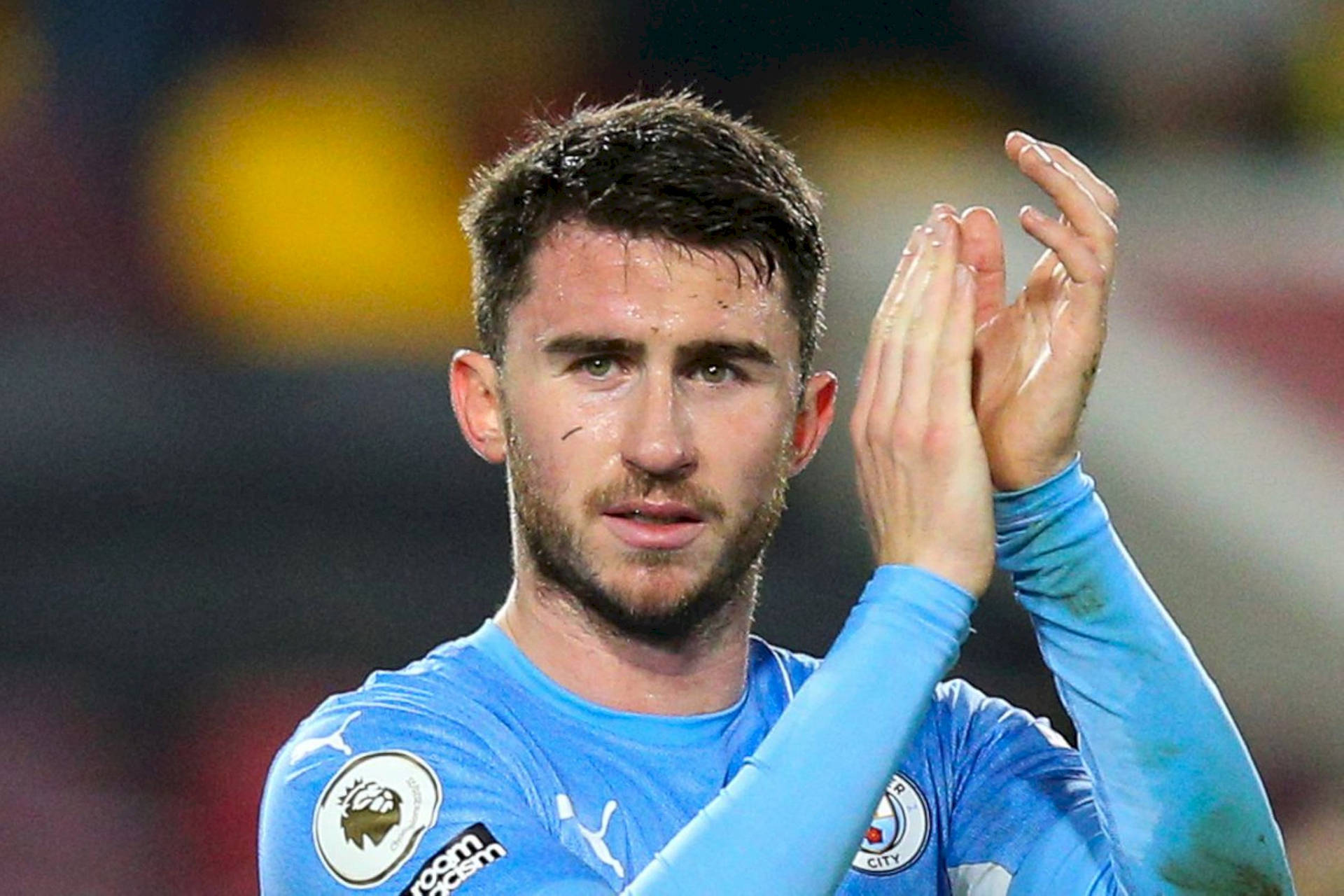 Aymeric Laporte Clapping His Hands Wallpaper