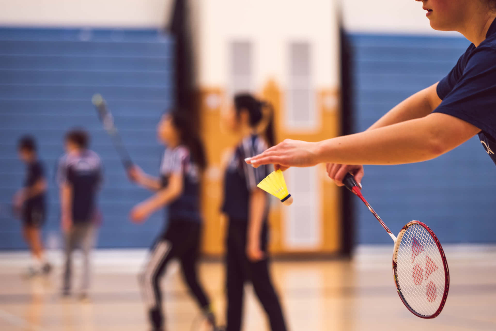 Azioneesplosiva Di Badminton Catturata In Alta Risoluzione