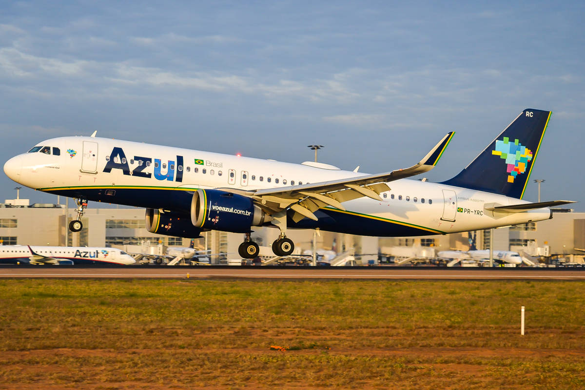 Azul Airlines Planes Background Wallpaper