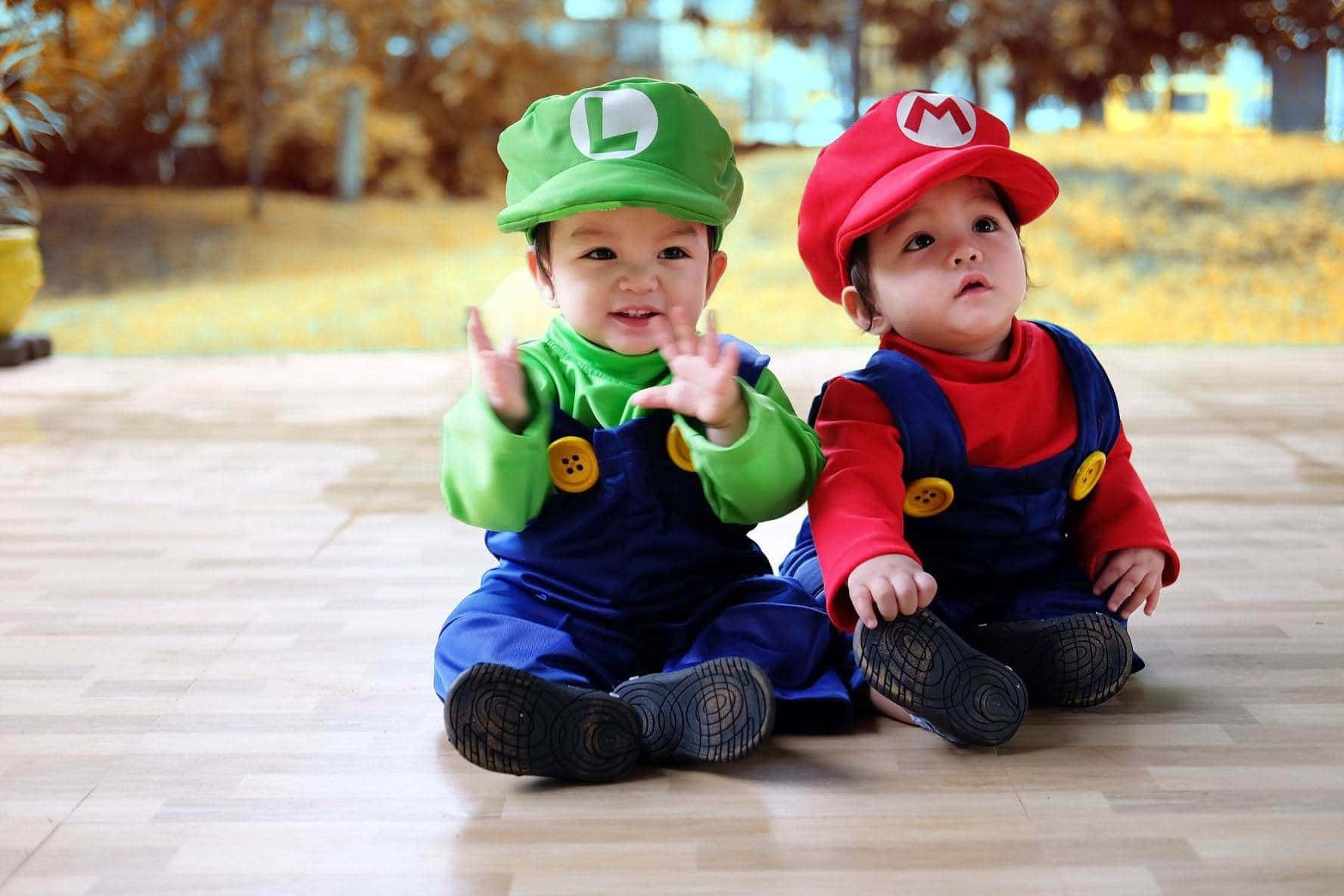 Baby Mario Luigi Kostymer Bakgrunnsbildet