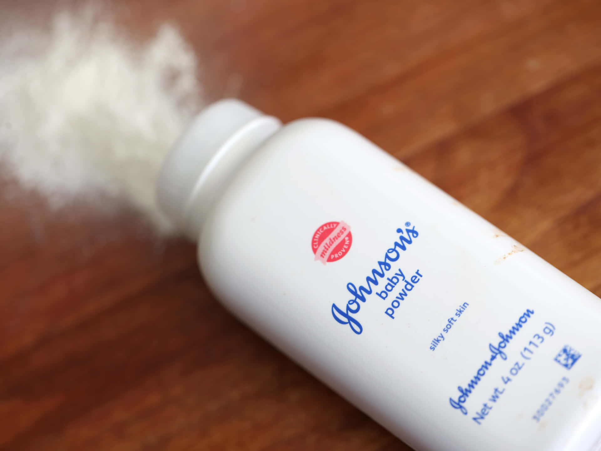 Soft and Gentle Baby Powder makes a Perfect Gift for New Mother Wallpaper