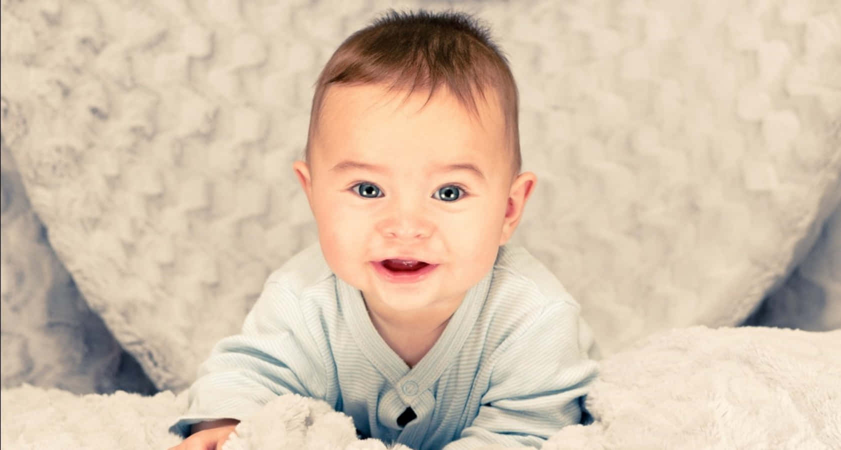 Fotosde Bebés Sanos Sonriendo