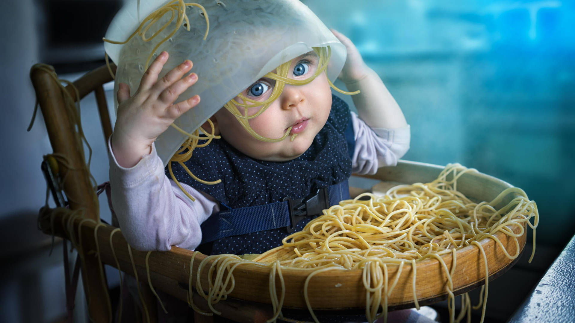 Baby With Pasta Wallpaper