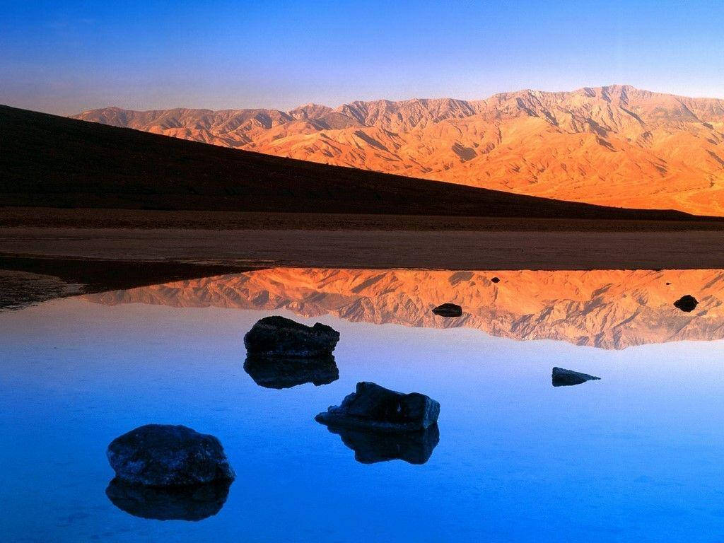 Badwater Basin With Water Death Valley Wallpaper