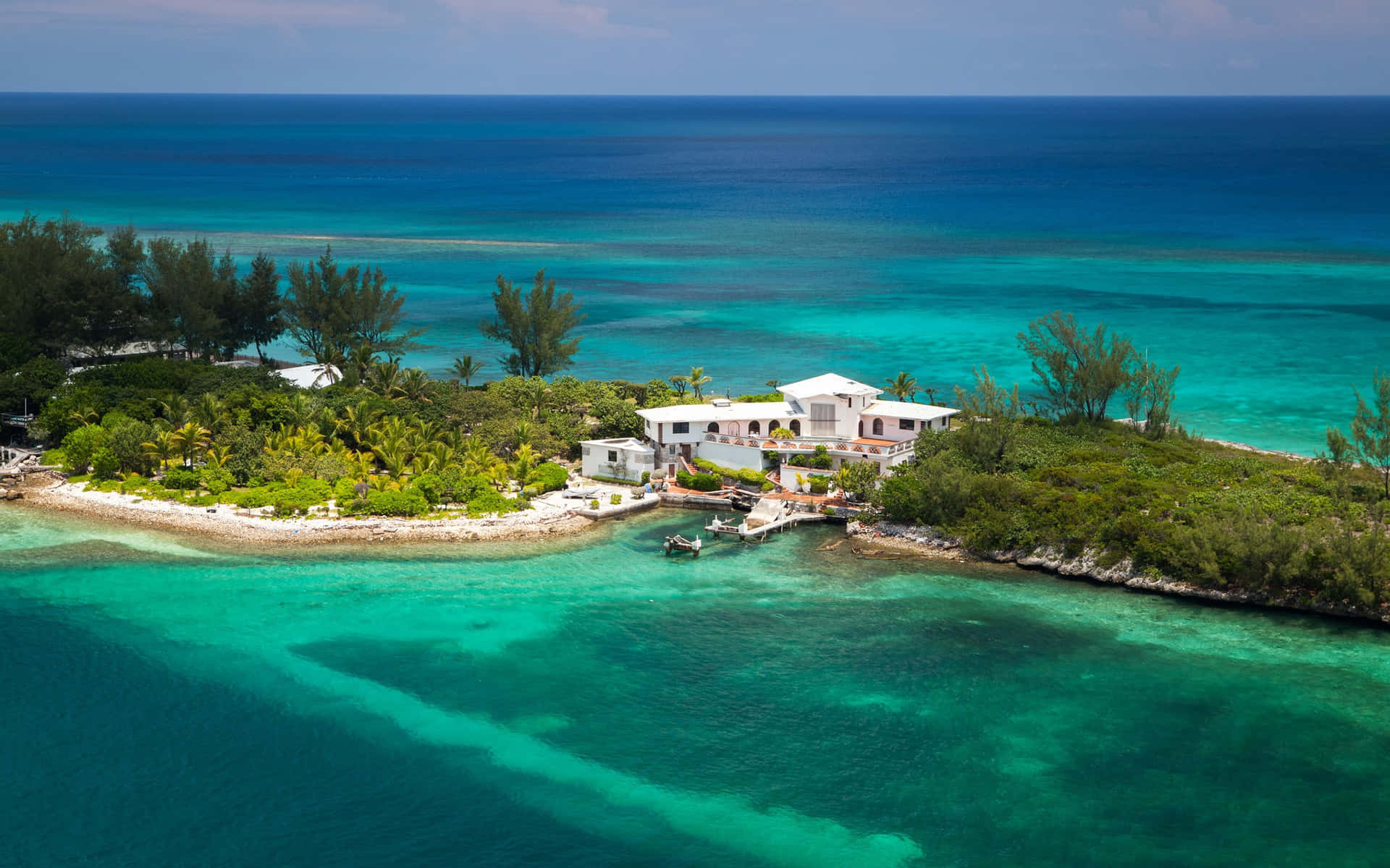 Tranquil Bahamas Beach Escape Wallpaper