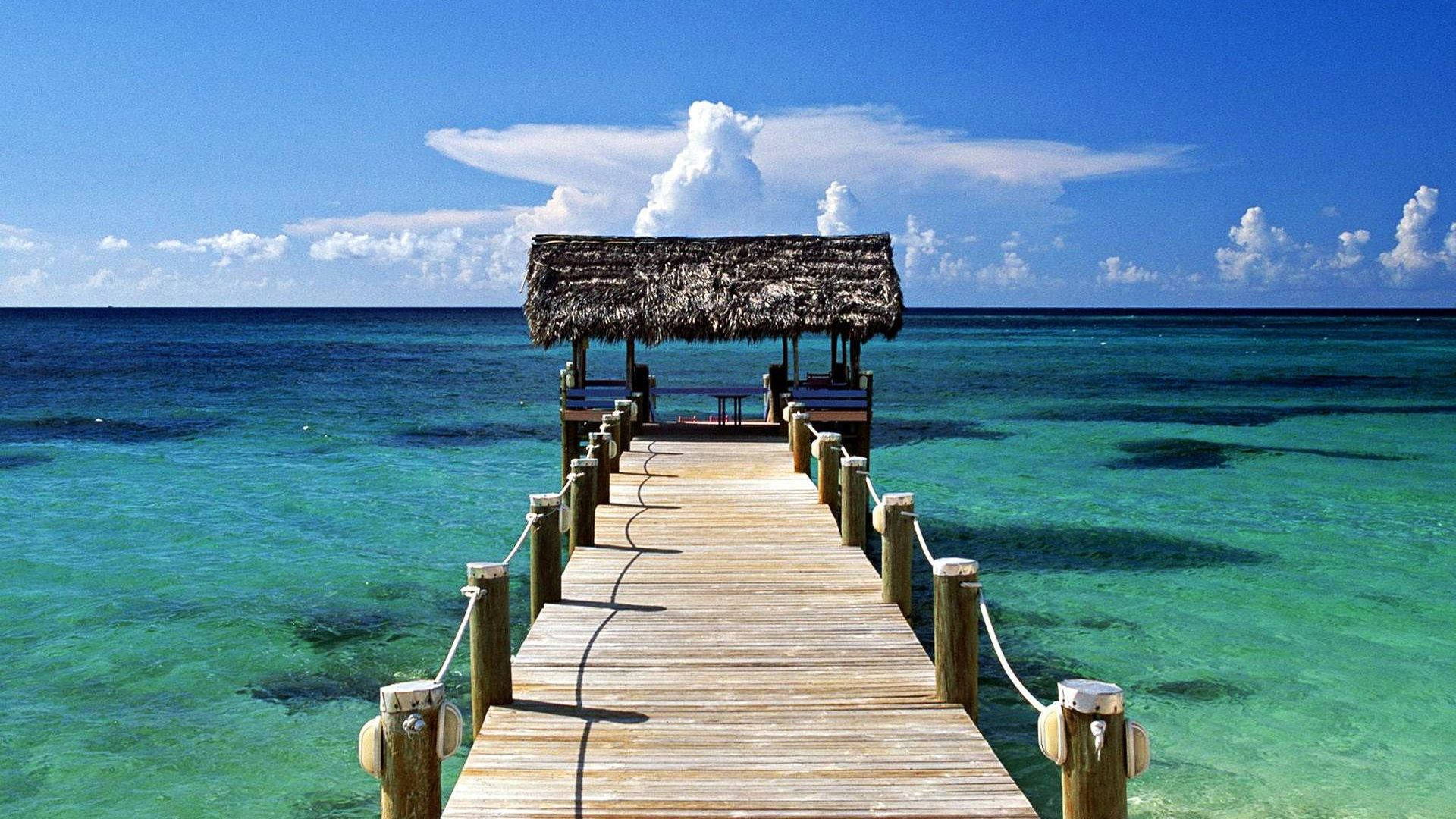 Bahamasbrücke Im Ozean Wallpaper