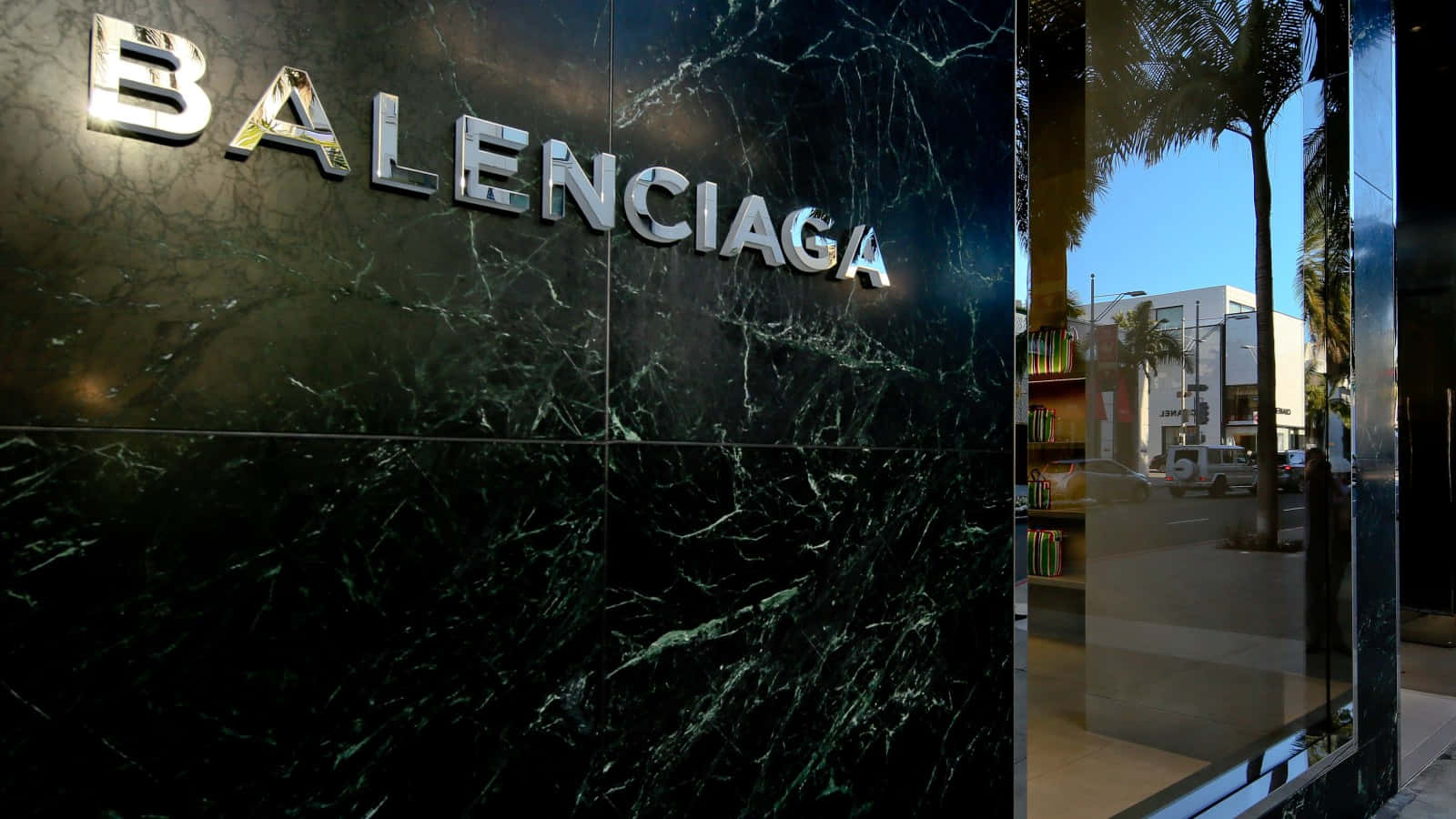 Laven Stil Erklæring Med Balenciaga