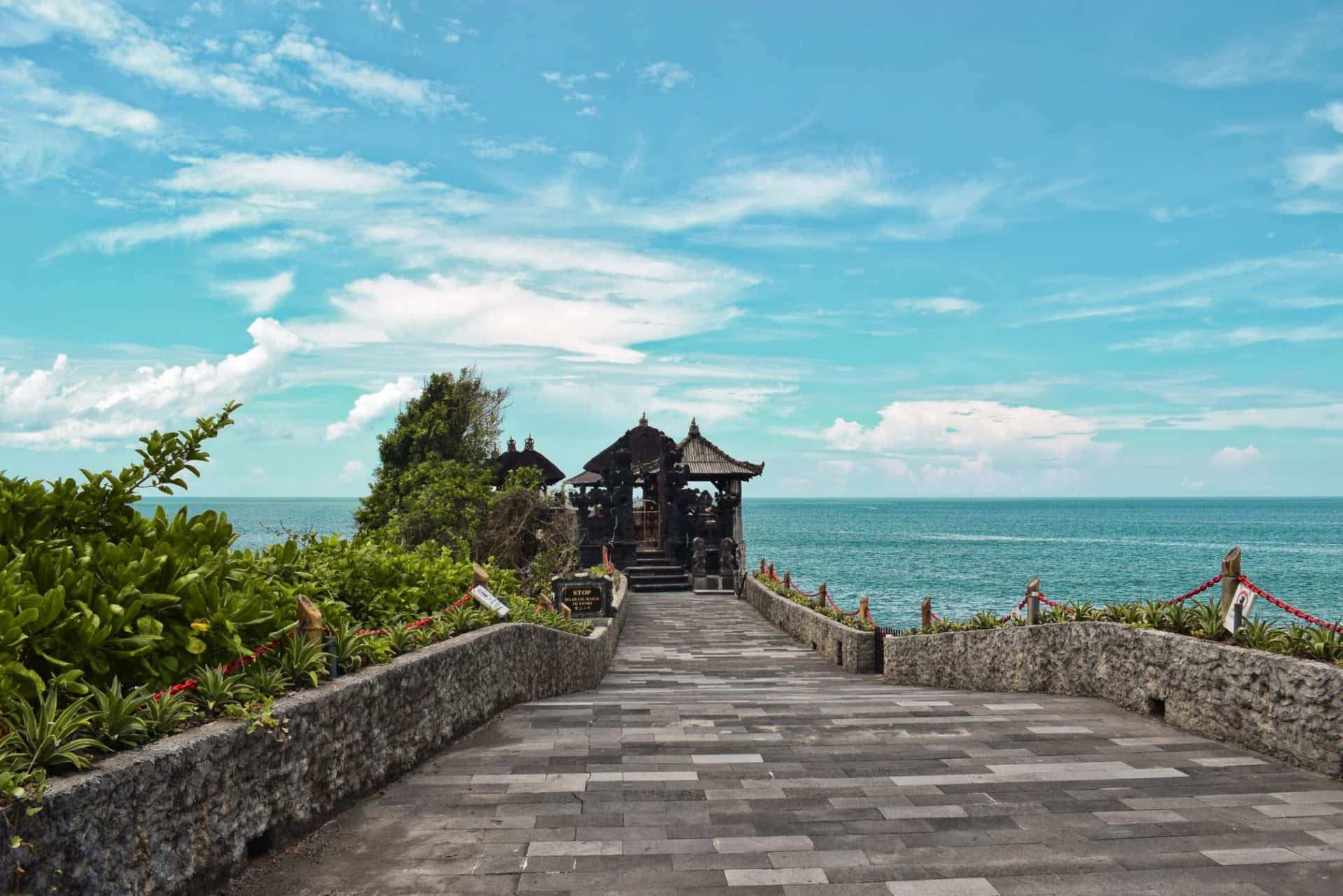 "Find your paradise in the breathtaking beauty of Bali!"