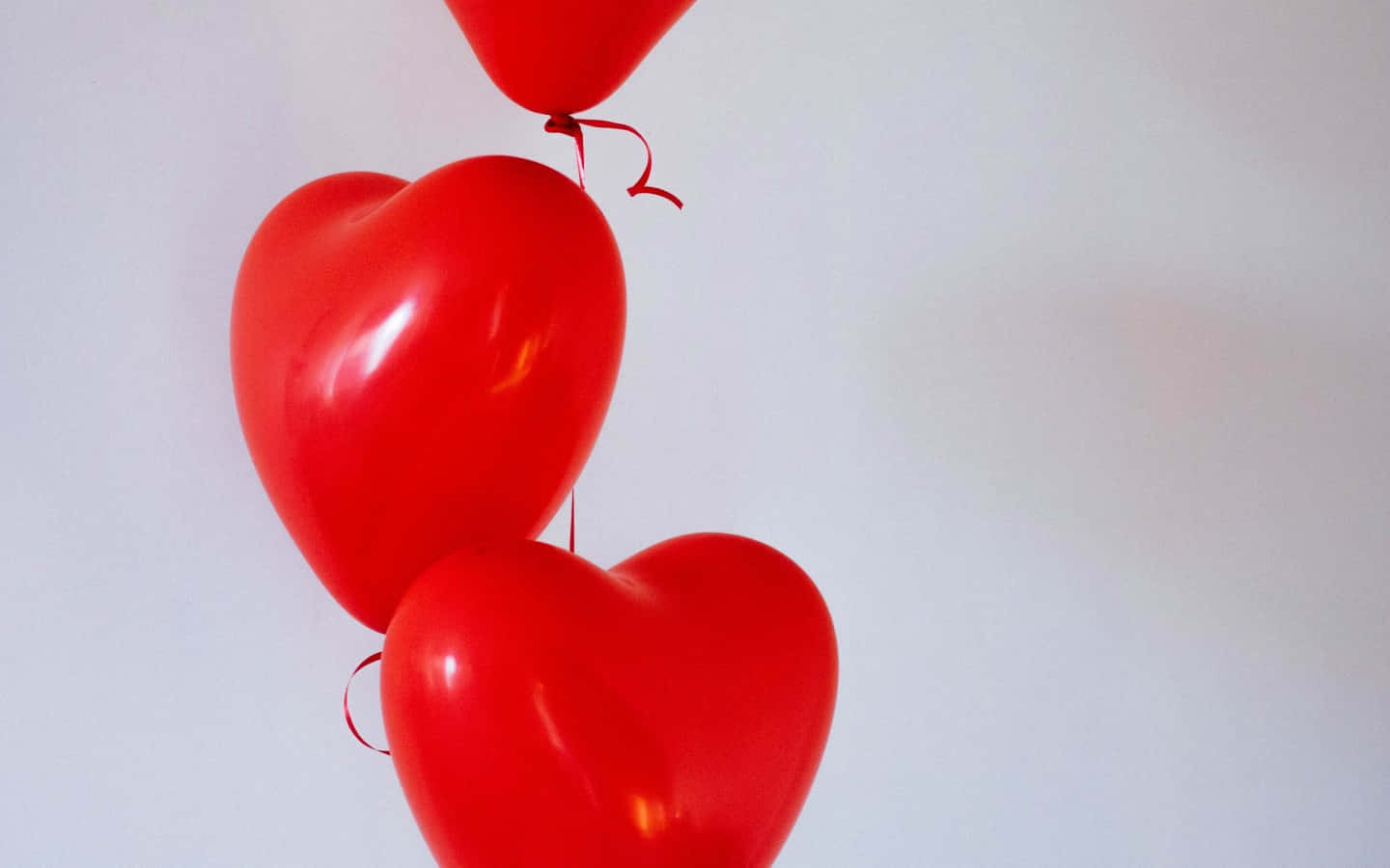 Ballongersom Bakgrund Röda Hjärtballonger.