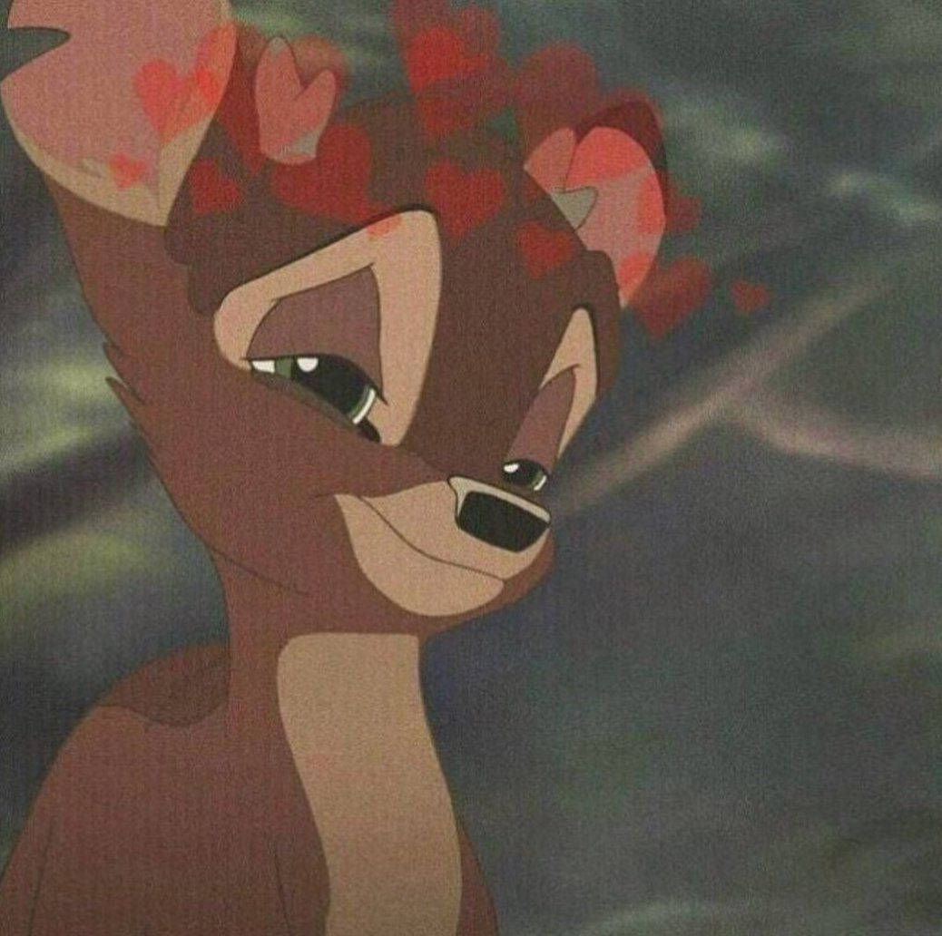 Bambi med hjertekrone Instagram PFP Wallpaper
